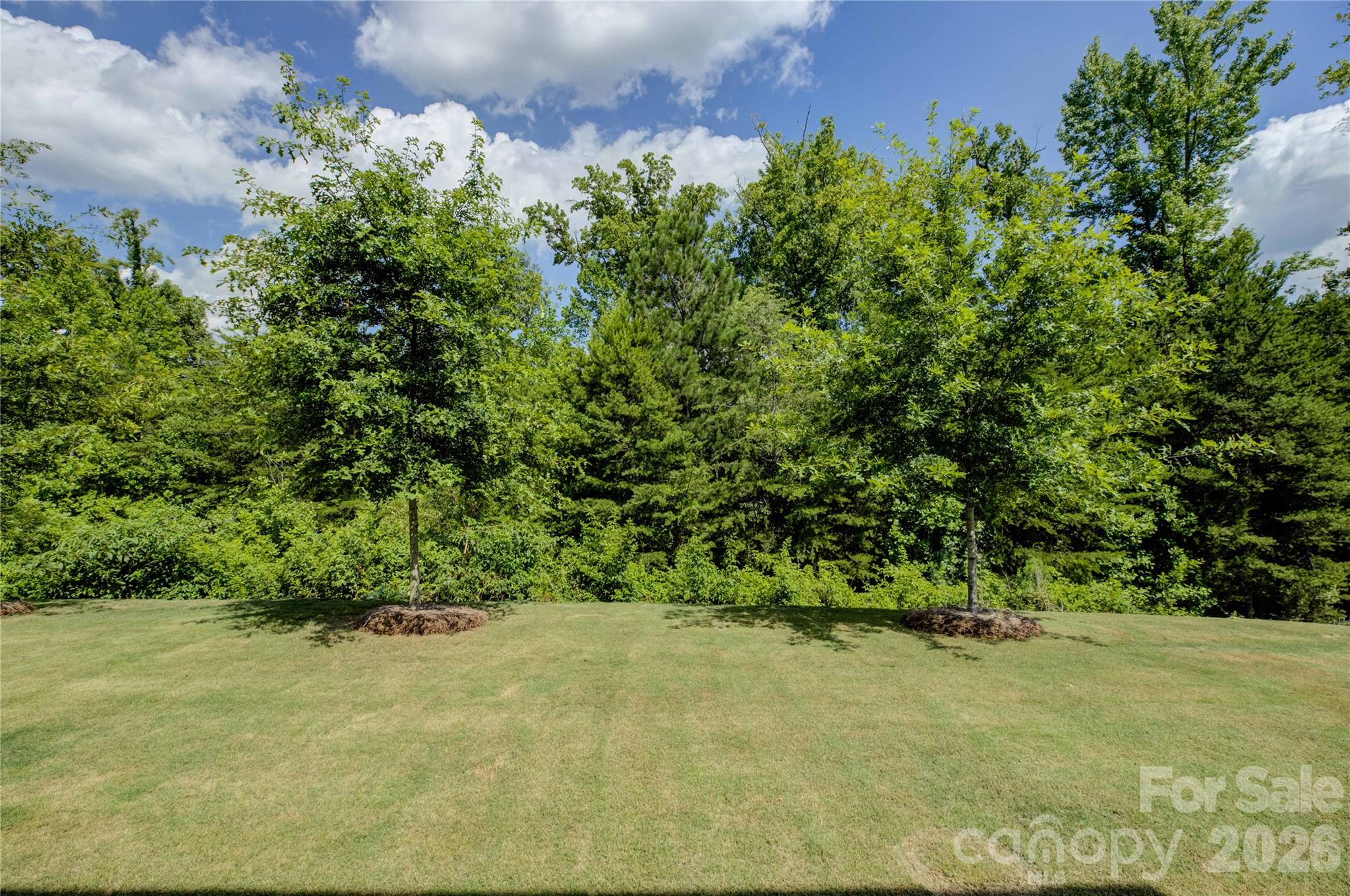 1928 Thoreau Way — York