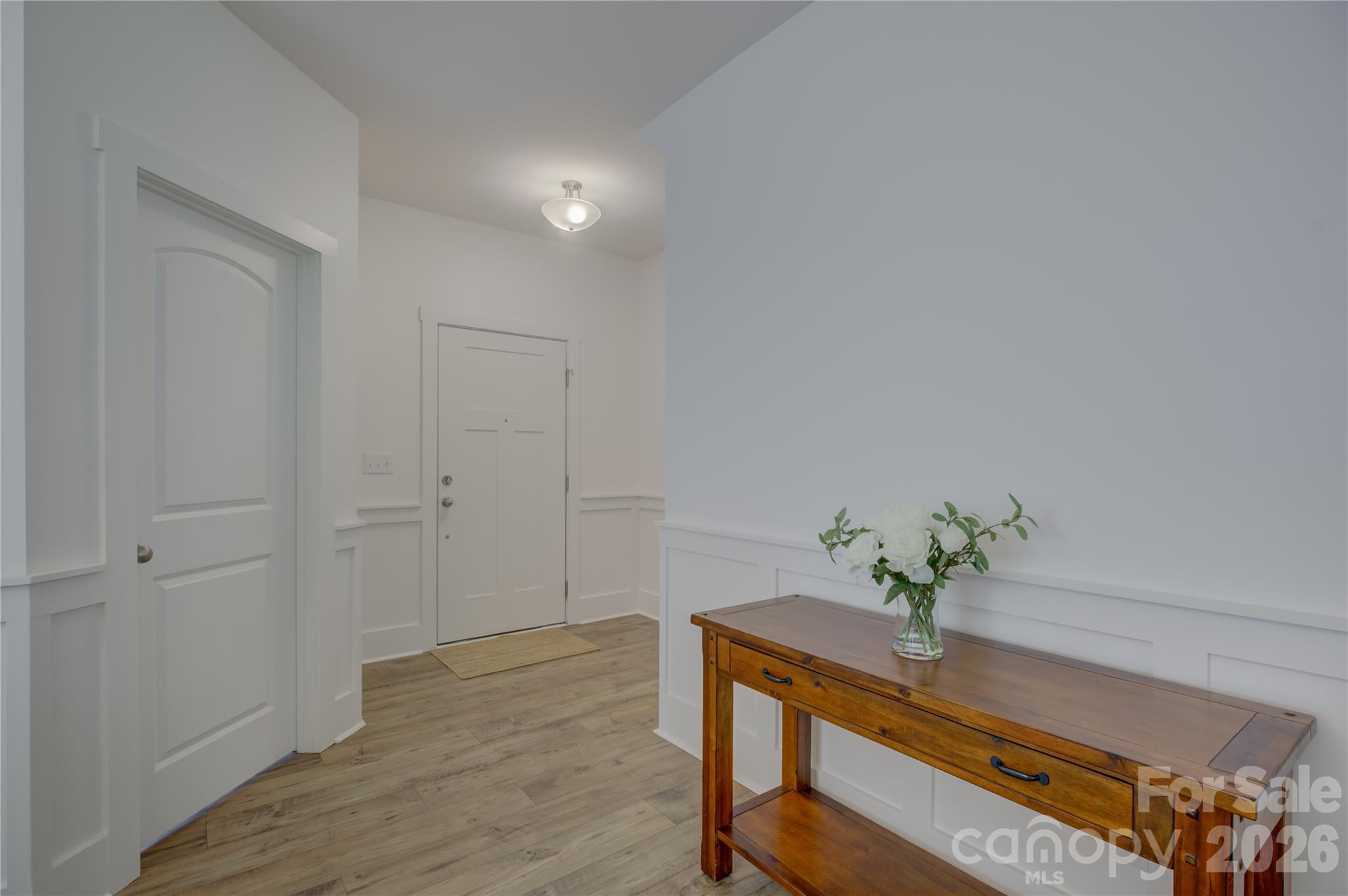 1928 Thoreau Way — York