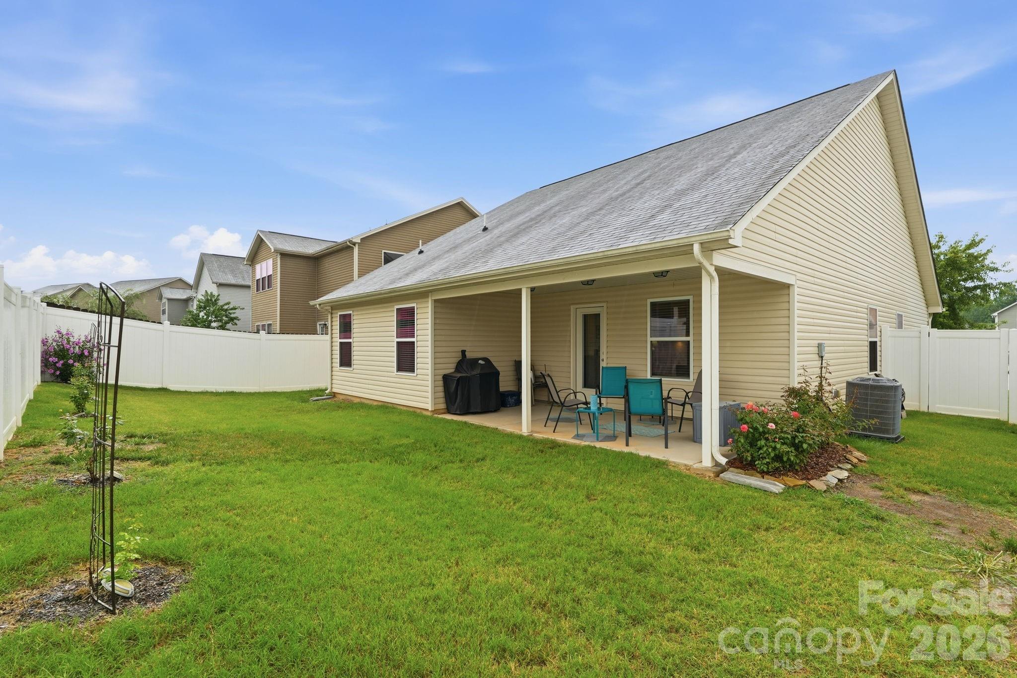1707 Sawtooth Court — Landis