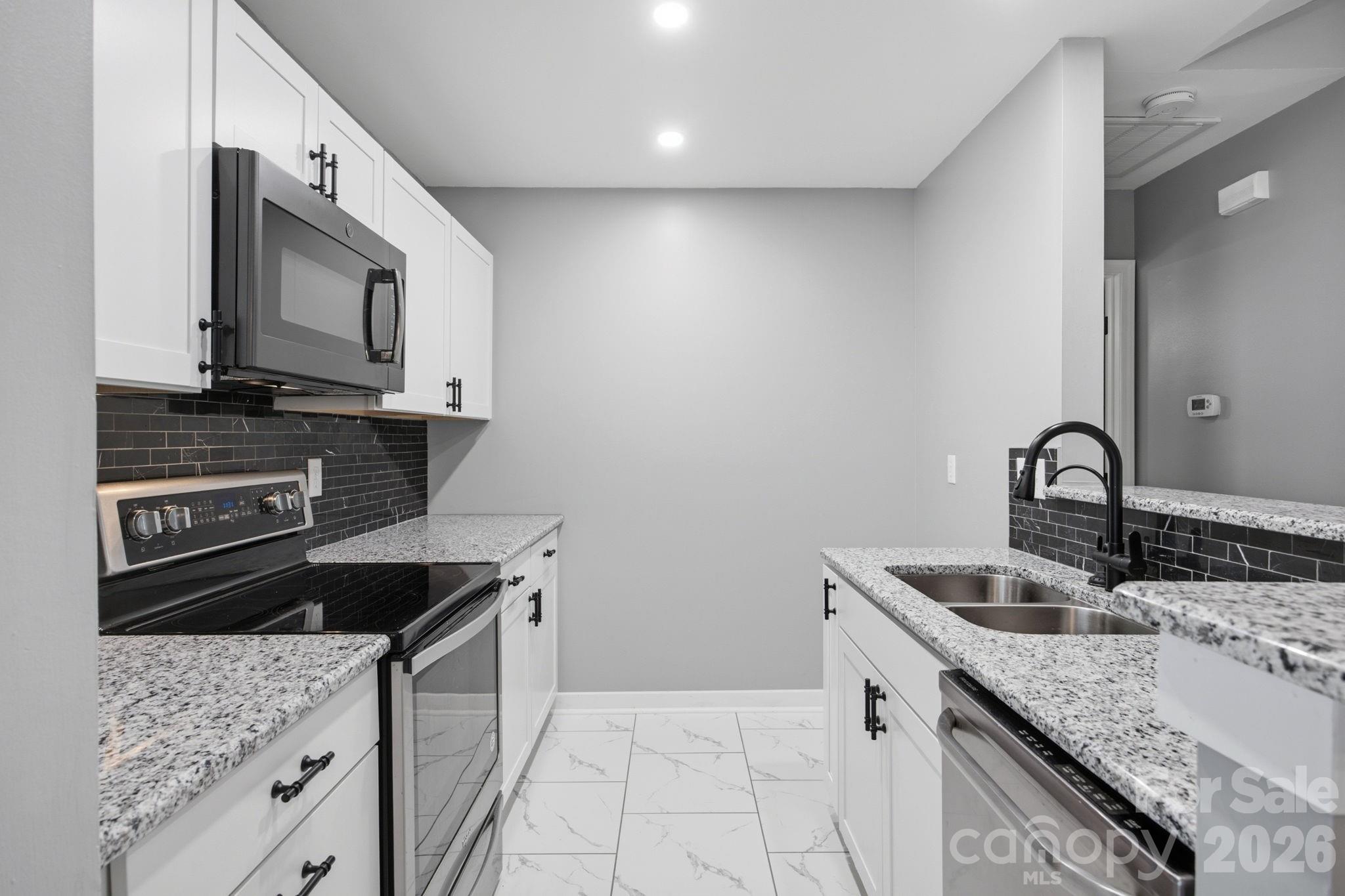 106 Moonflower Court — Mooresville