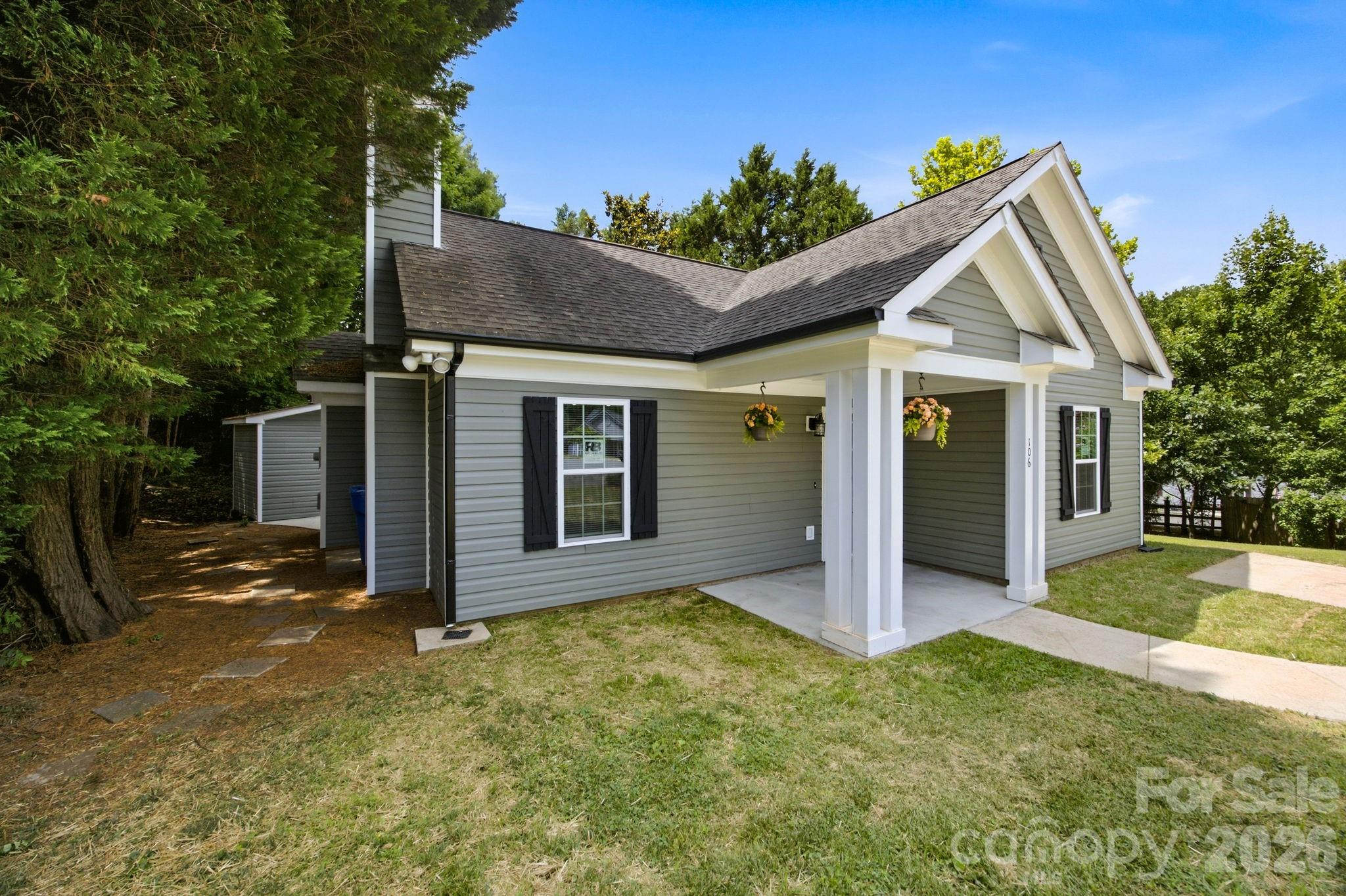 106 Moonflower Court — Mooresville