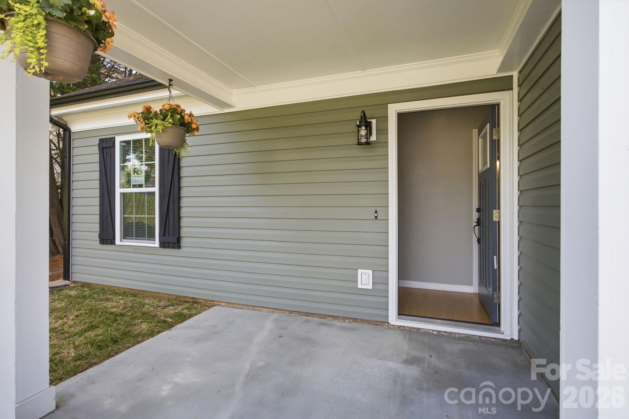 106 Moonflower Court — Mooresville
