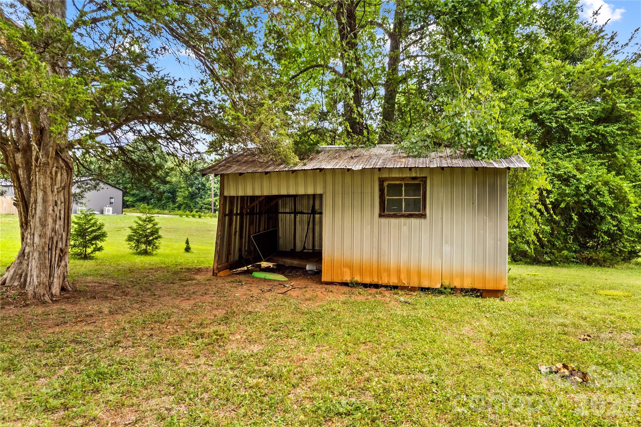 473 Nixon Road — Statesville