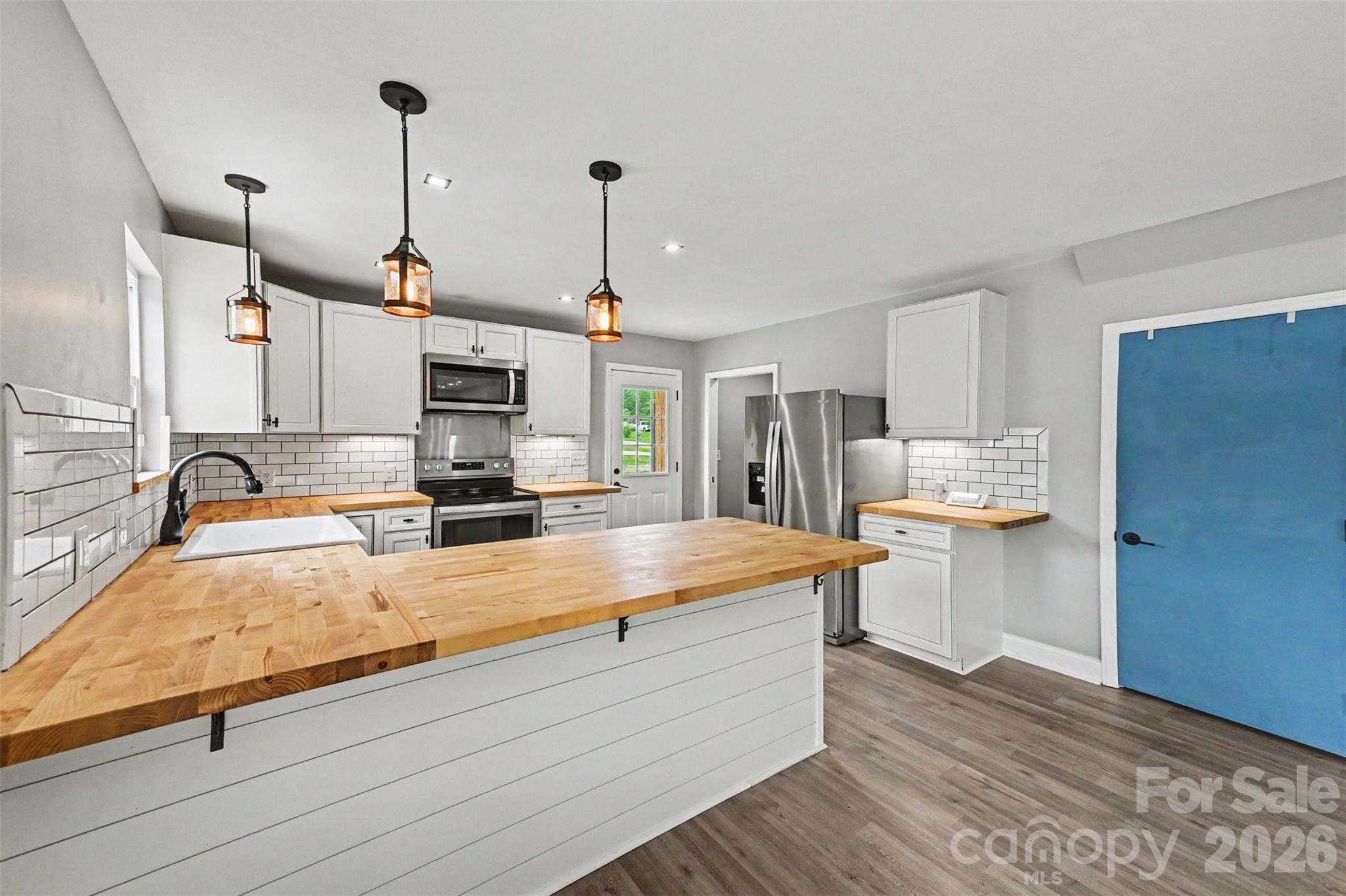 1001 Noles Drive — Mount Holly