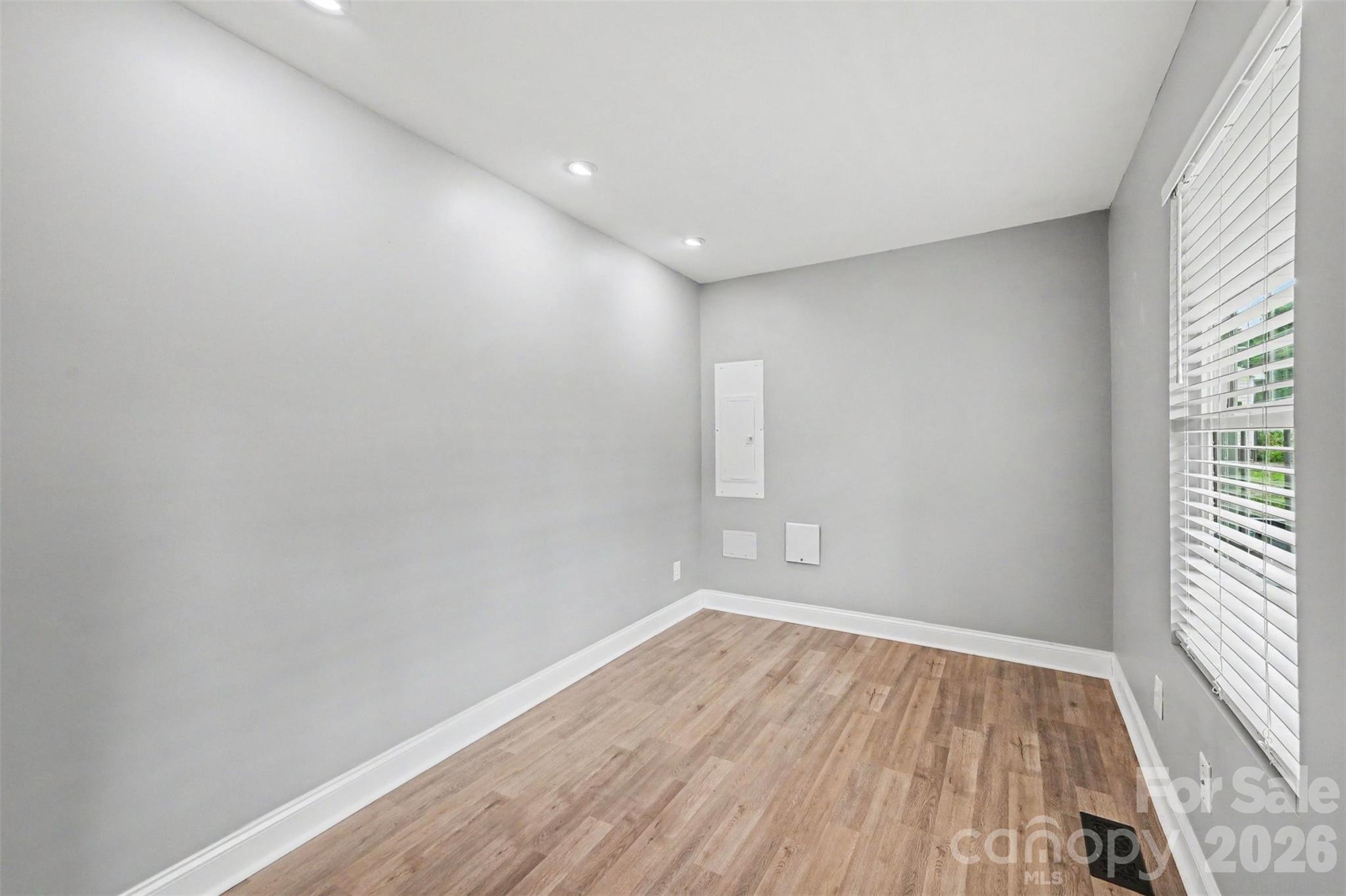 1001 Noles Drive — Mount Holly
