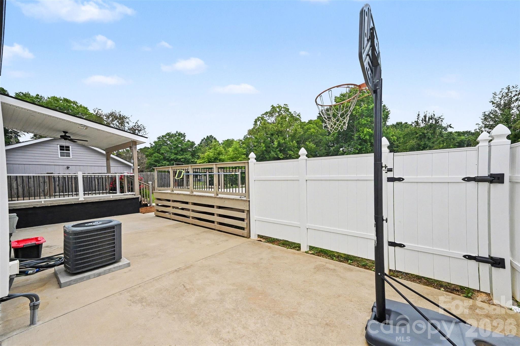 1001 Noles Drive — Mount Holly