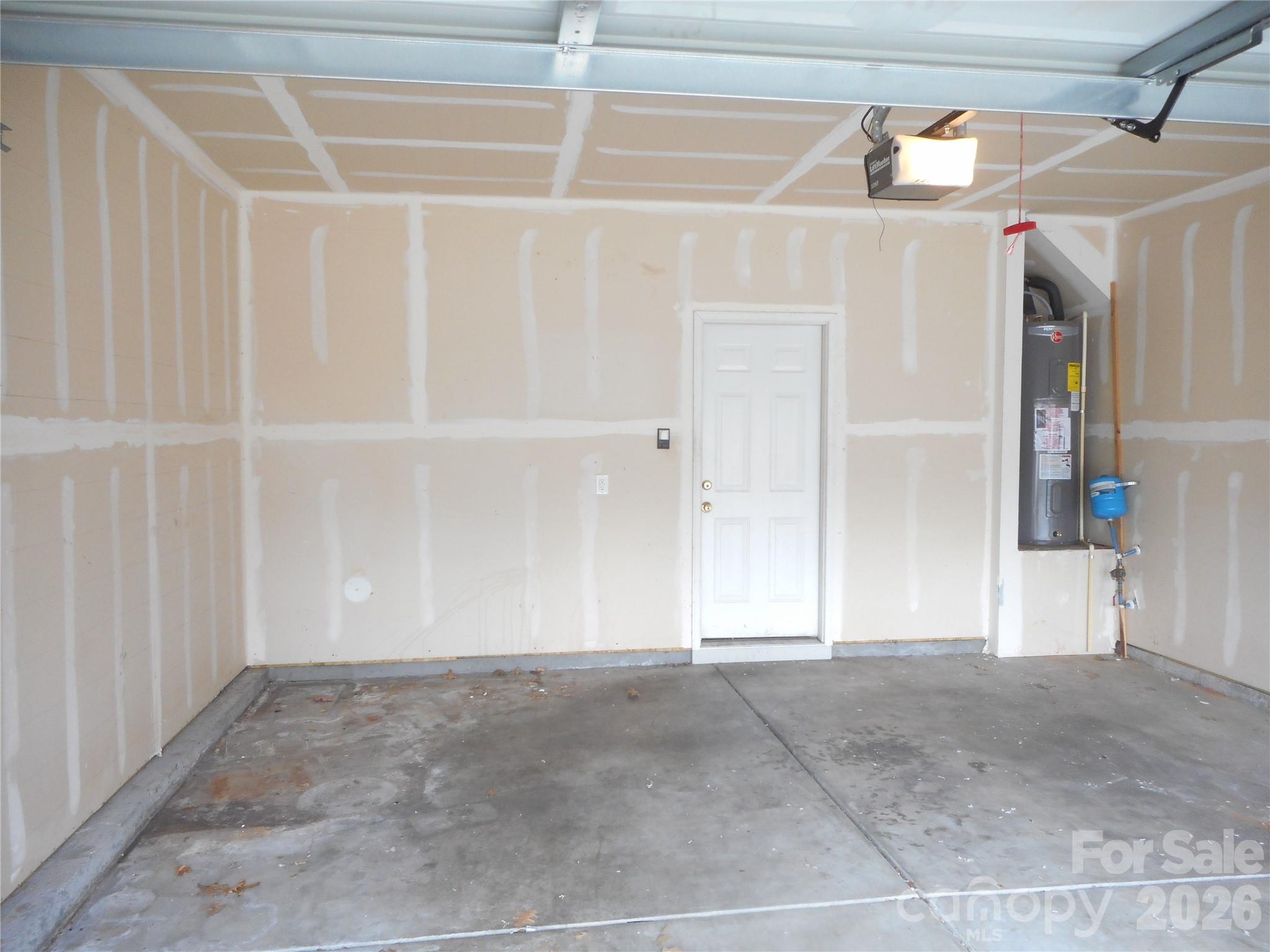 5860 Glassport Lane — Charlotte