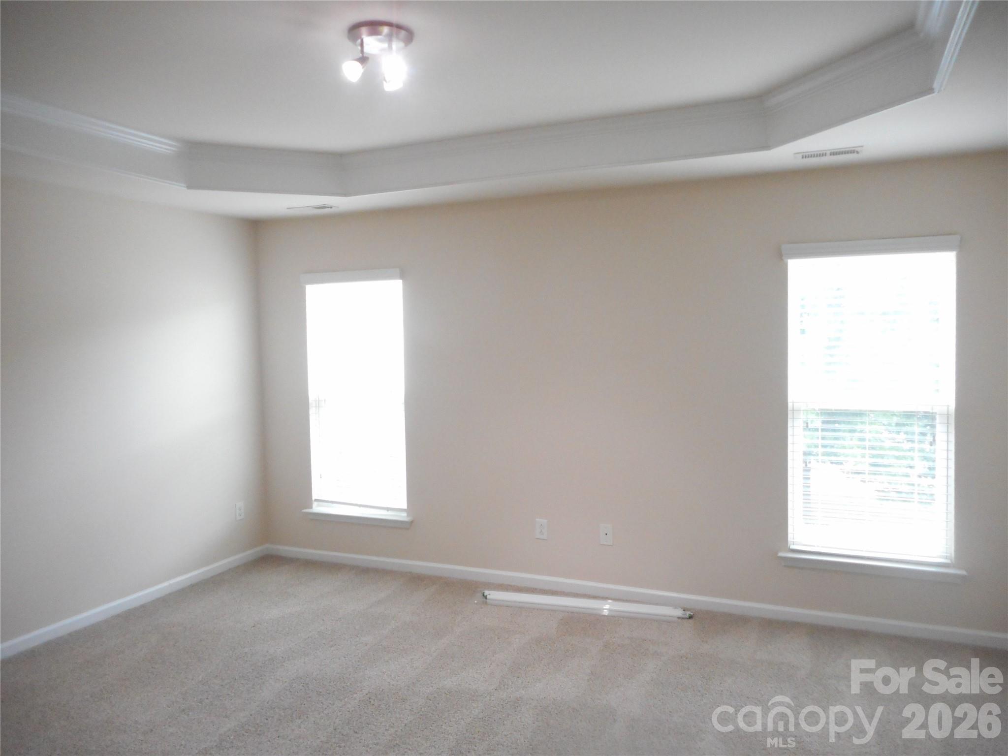 5860 Glassport Lane — Charlotte