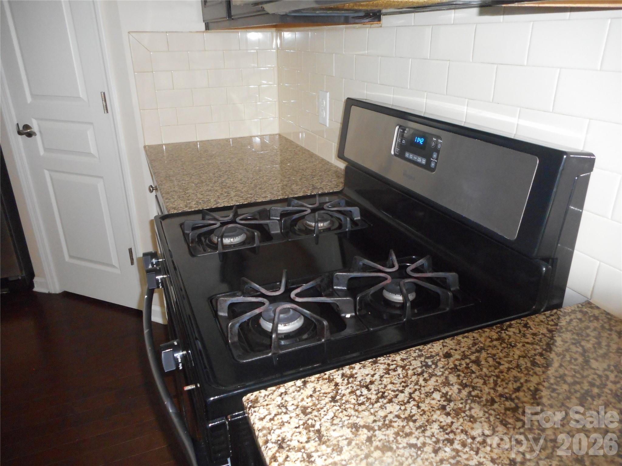 5860 Glassport Lane — Charlotte