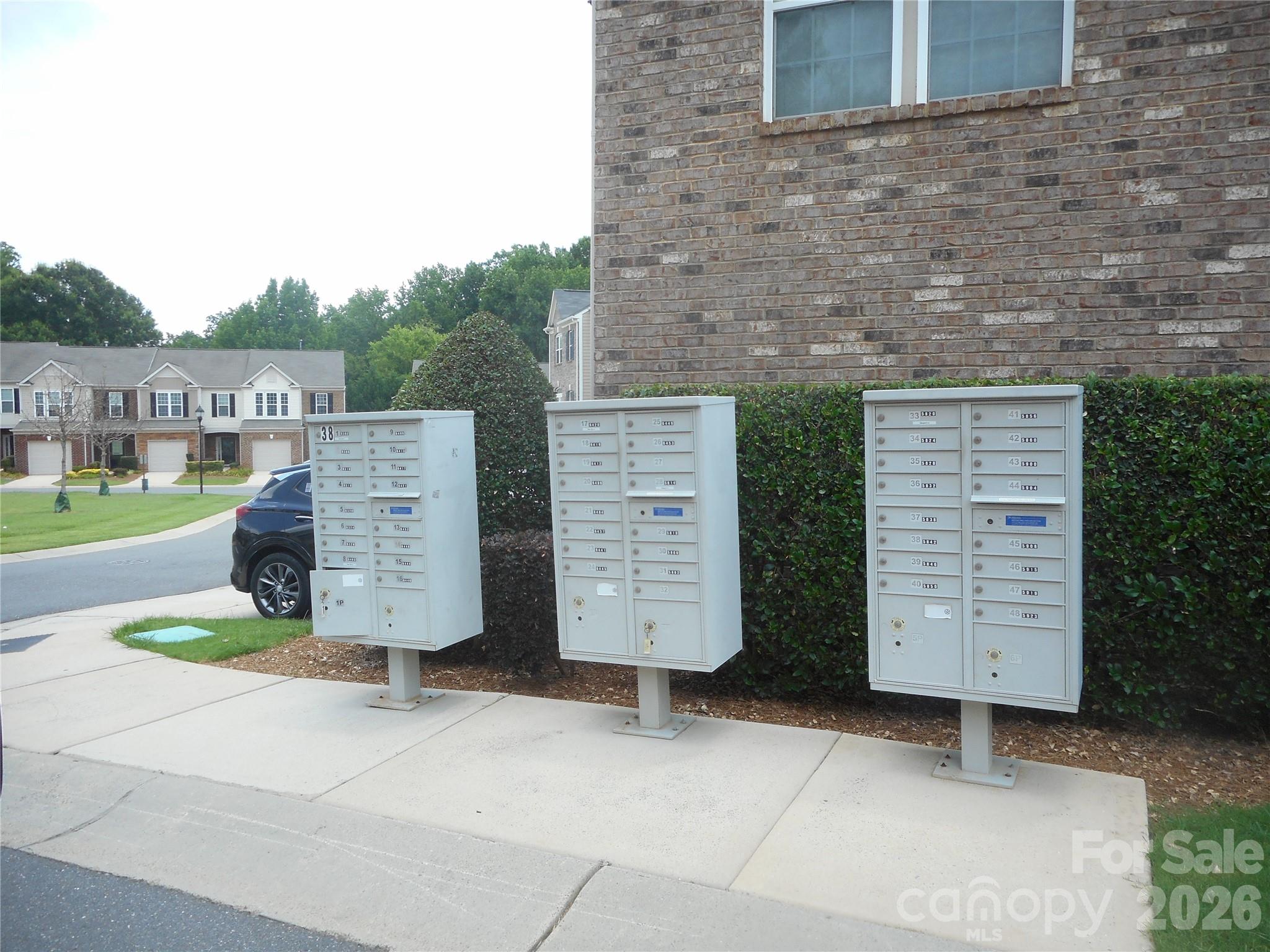 5860 Glassport Lane — Charlotte