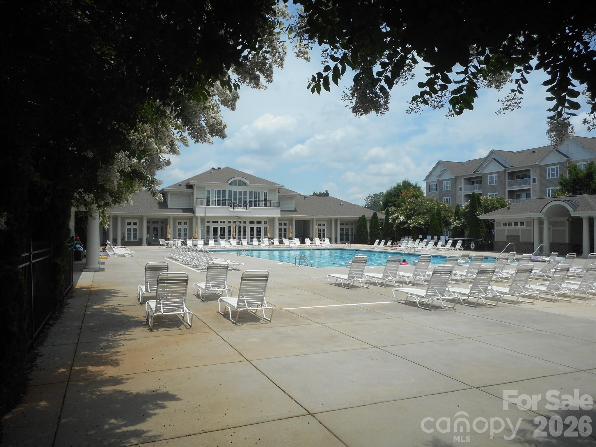 5860 Glassport Lane — Charlotte