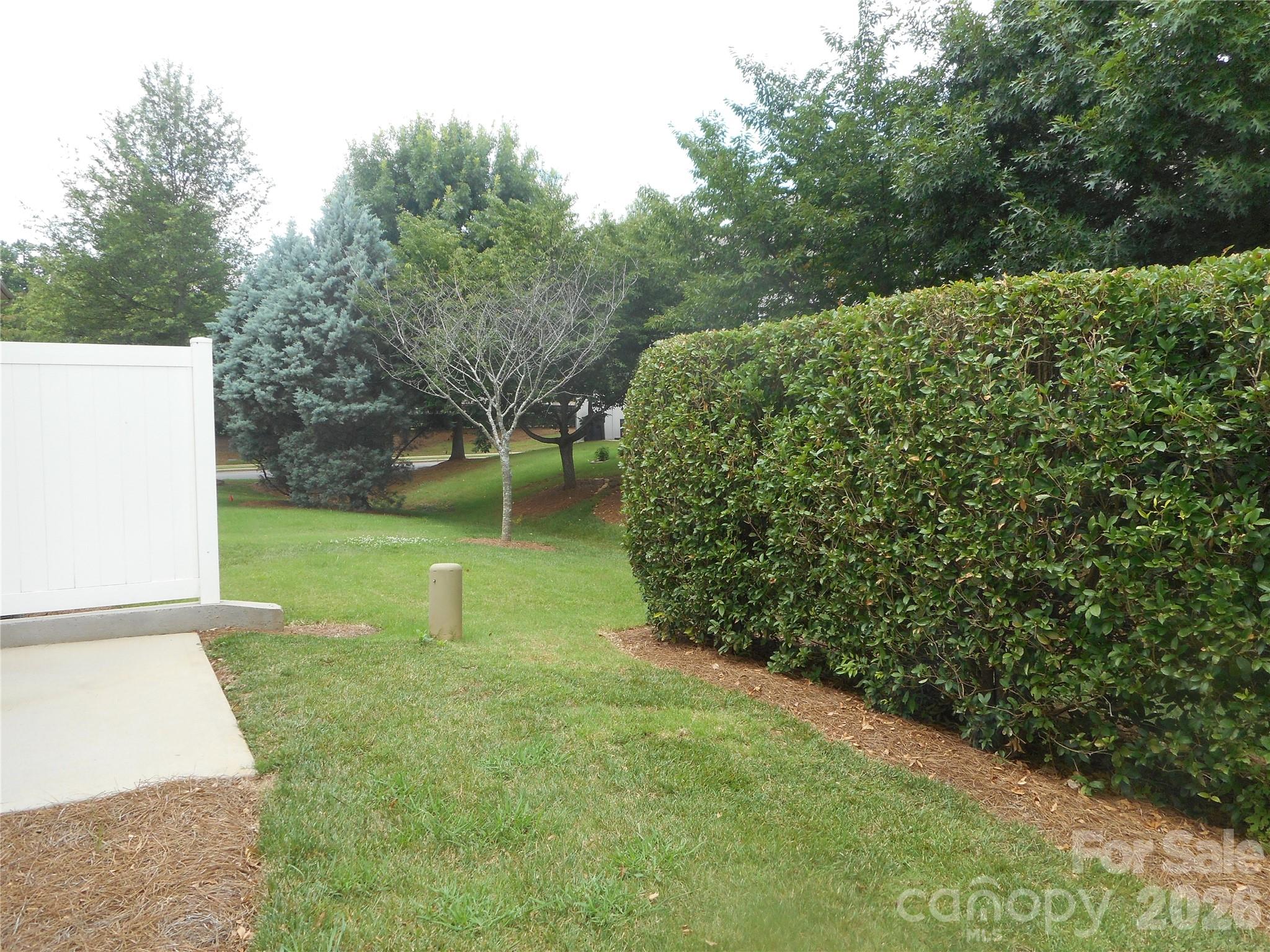 5860 Glassport Lane — Charlotte