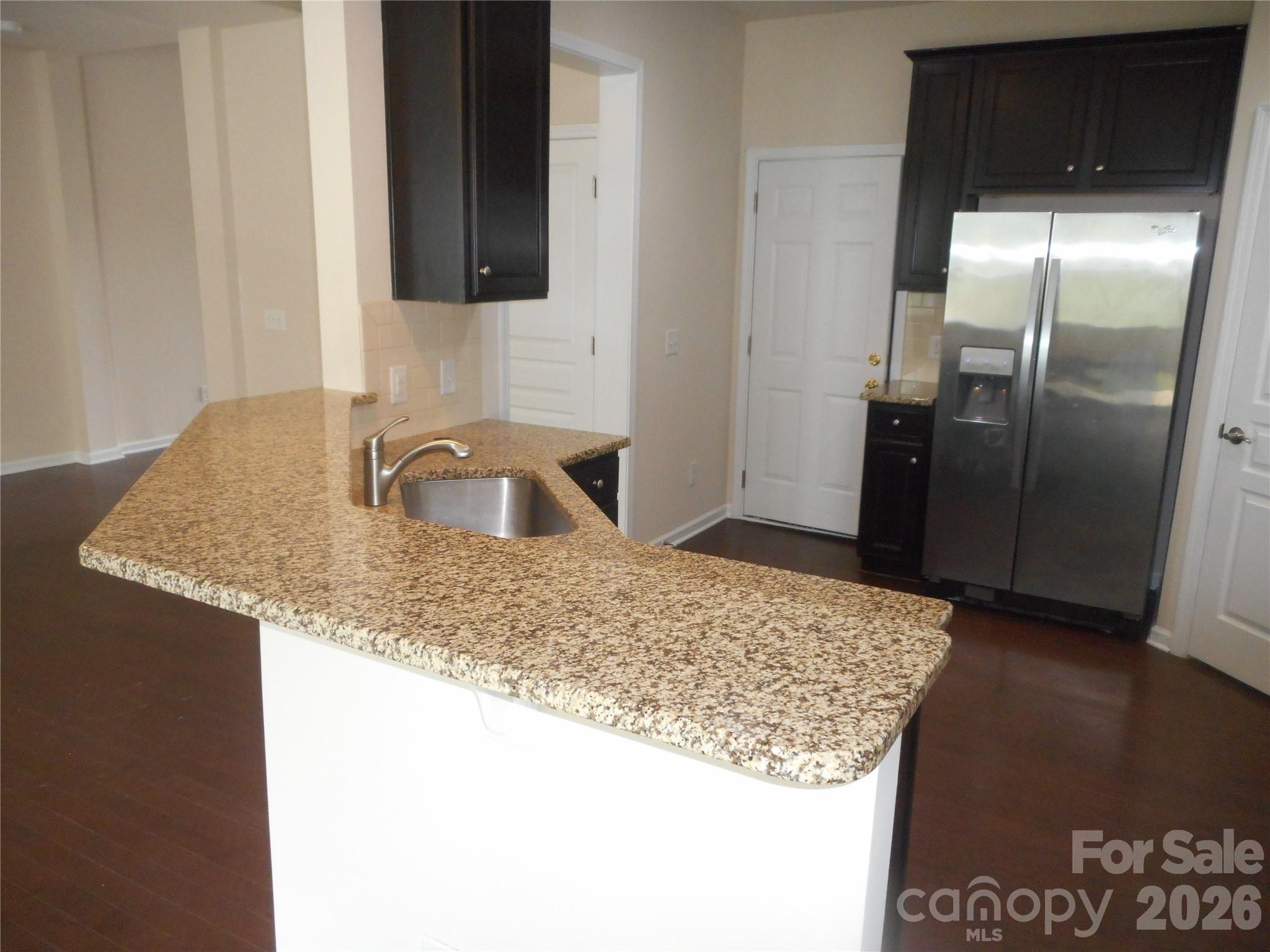 5860 Glassport Lane — Charlotte