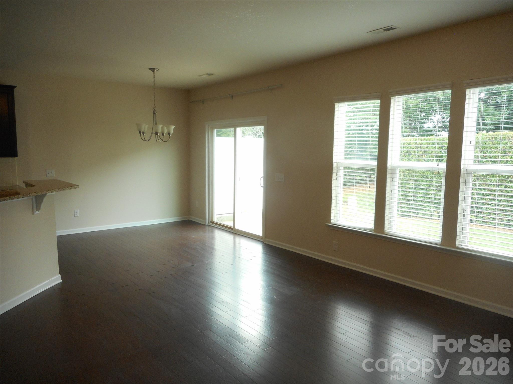 5860 Glassport Lane — Charlotte