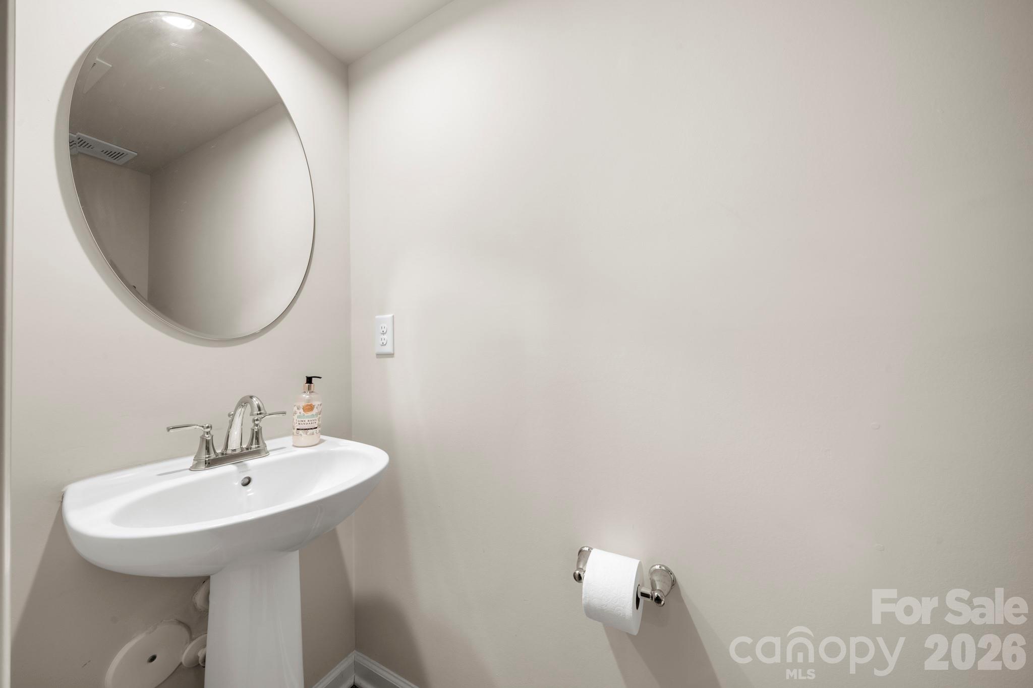 2410 Autumn Olive Lane — Stallings