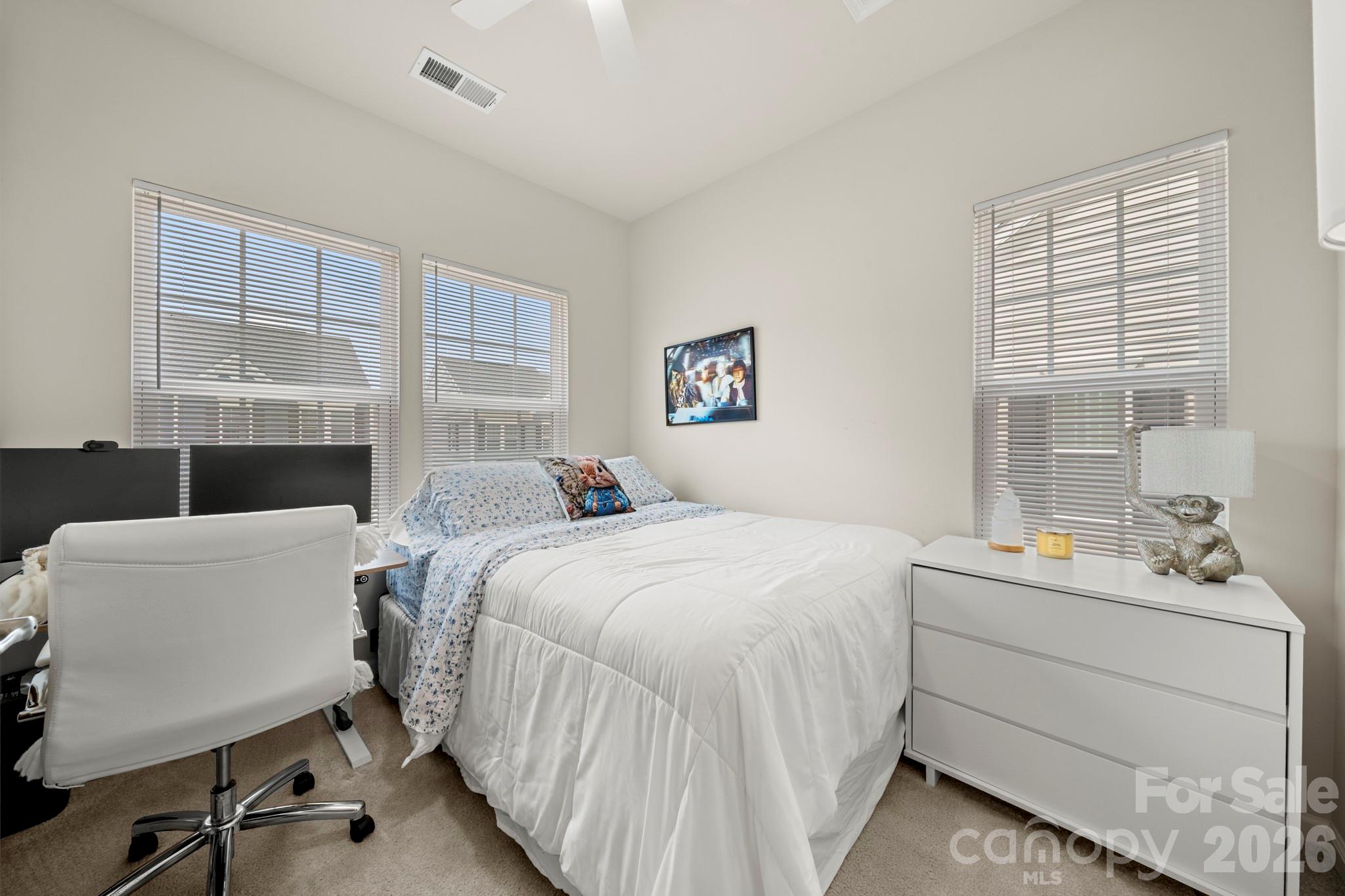 2410 Autumn Olive Lane — Stallings