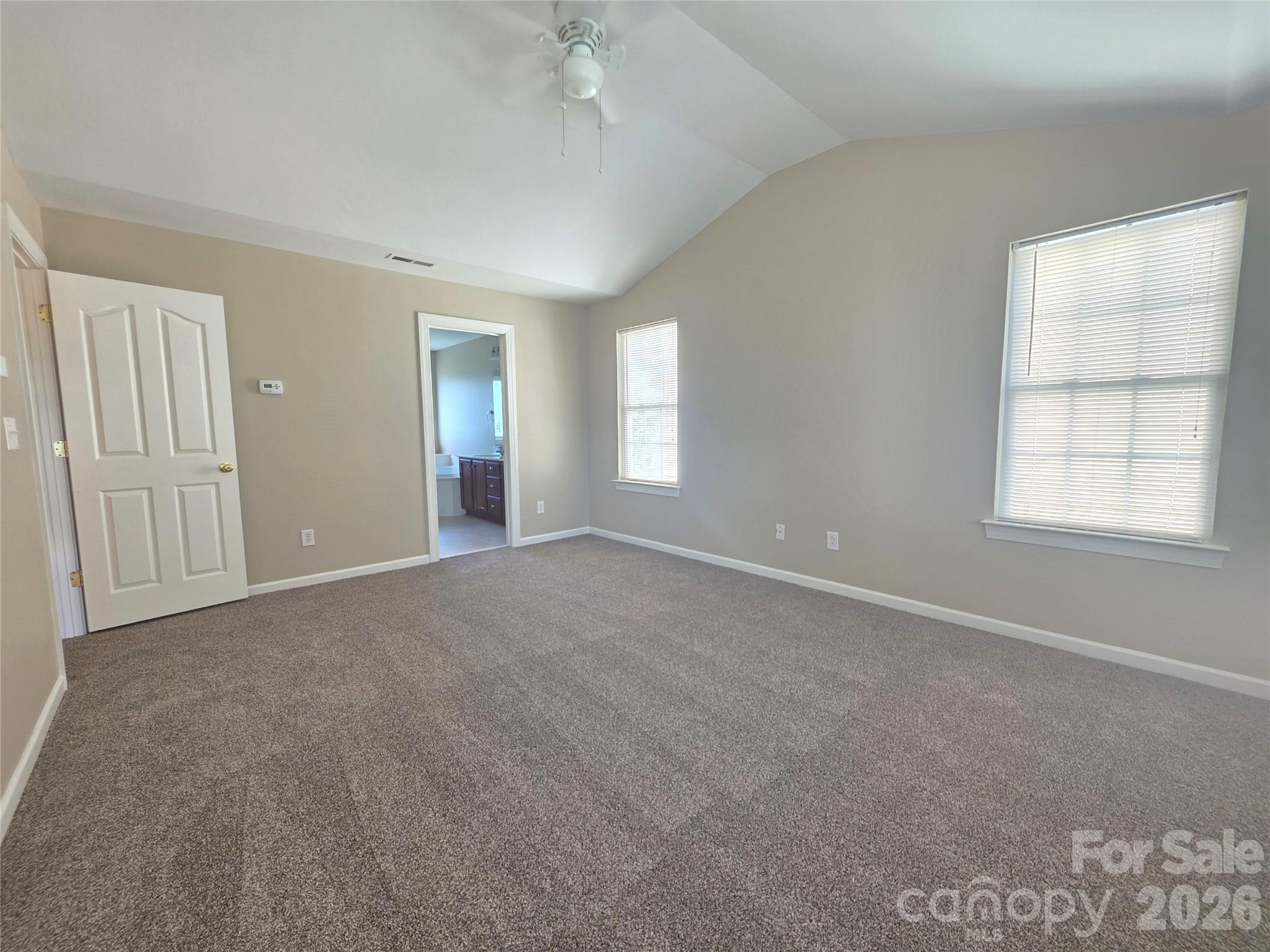 10601 Bere Island Drive — Charlotte