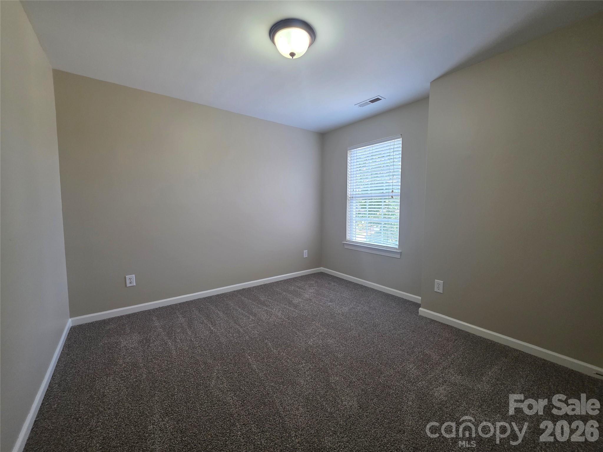 10601 Bere Island Drive — Charlotte