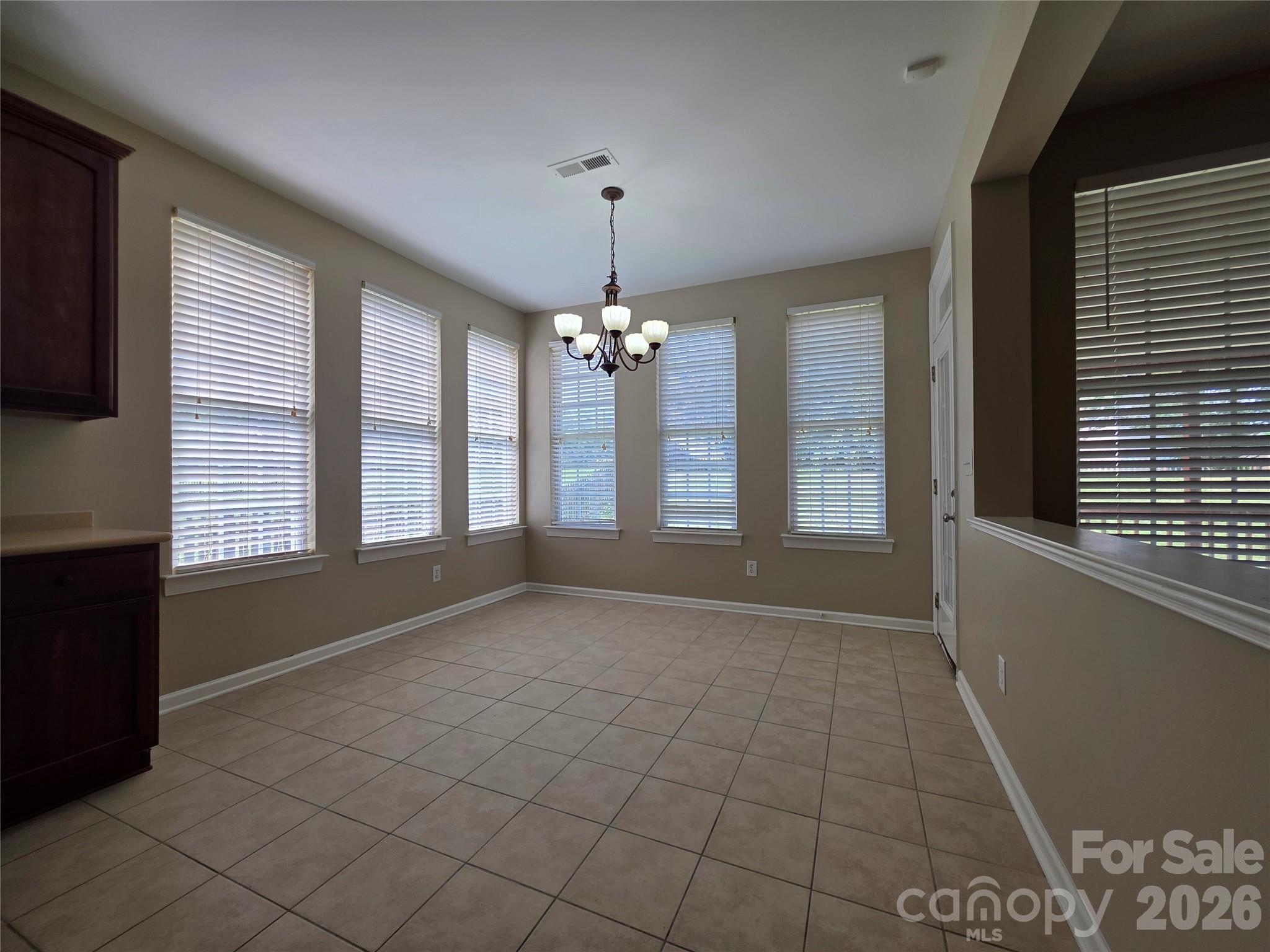 10601 Bere Island Drive — Charlotte