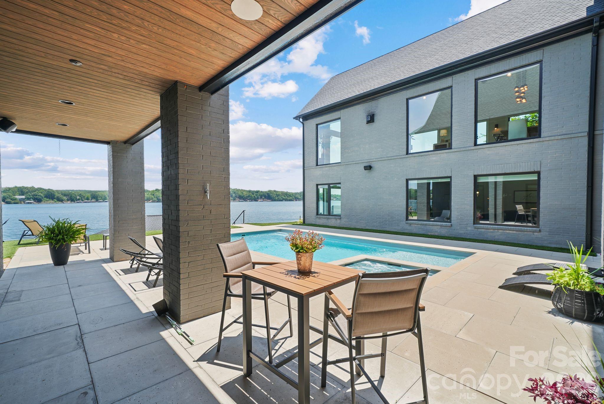 224 Clearwater Court — Norwood