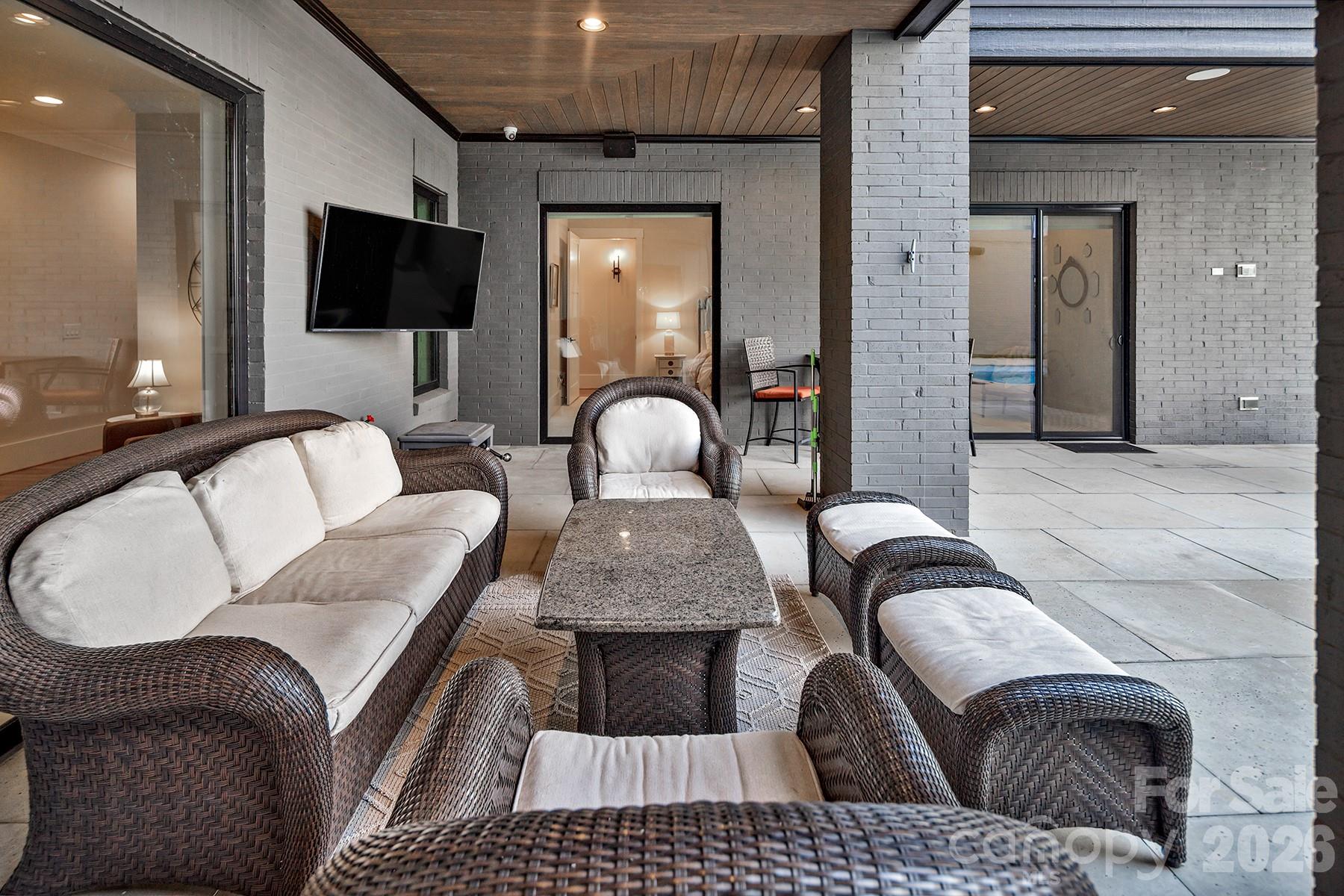 224 Clearwater Court — Norwood