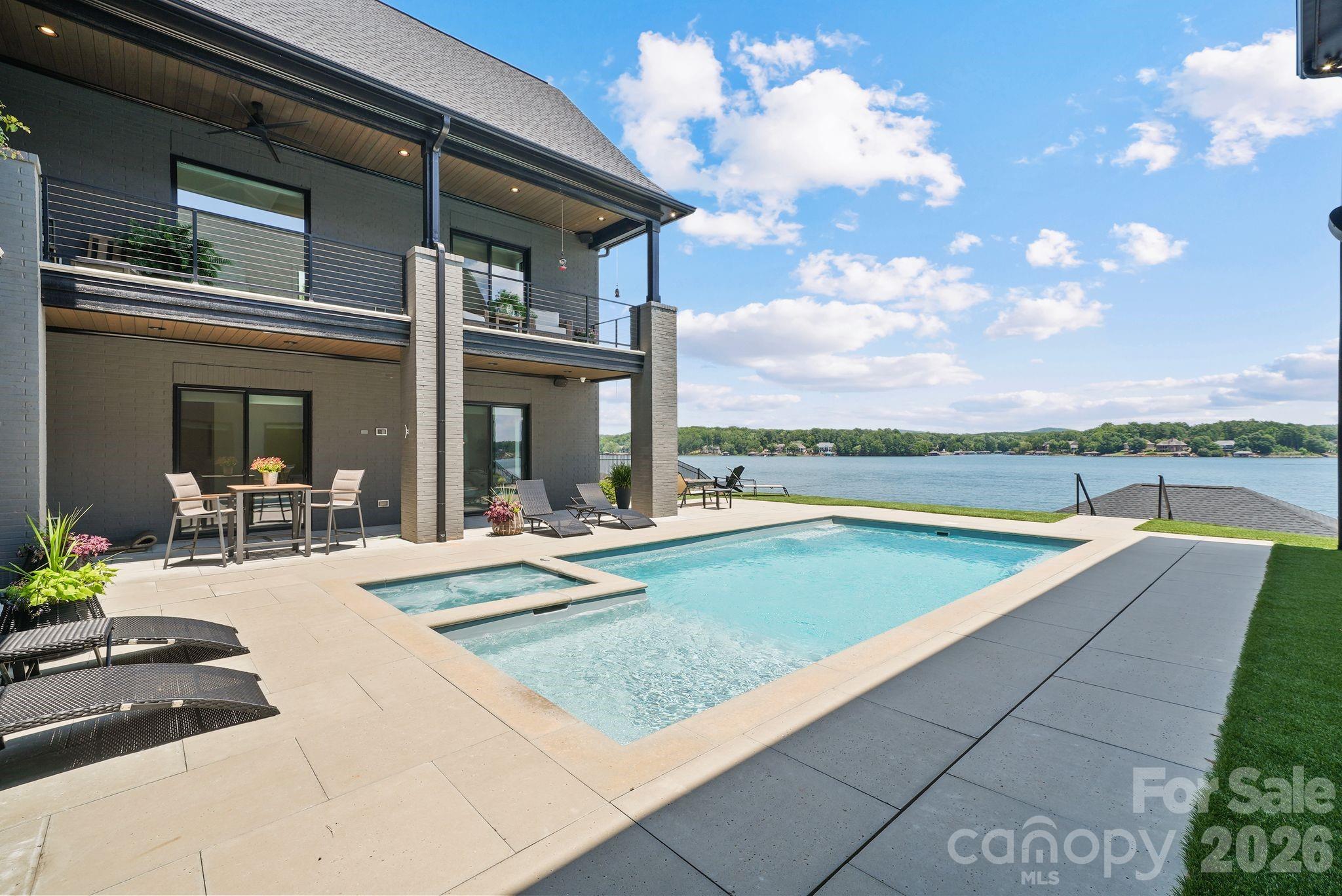 224 Clearwater Court — Norwood