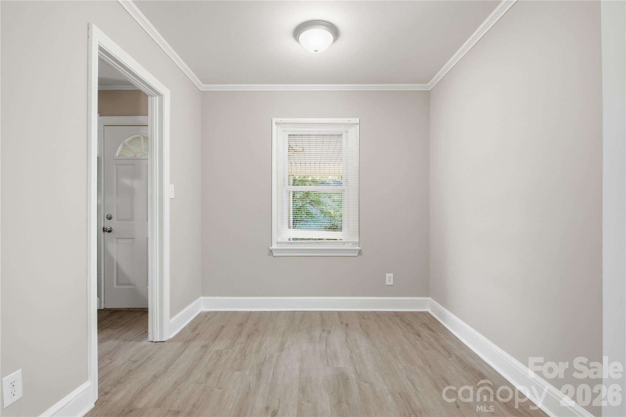 1323 Meadowbrook Circle — Salisbury