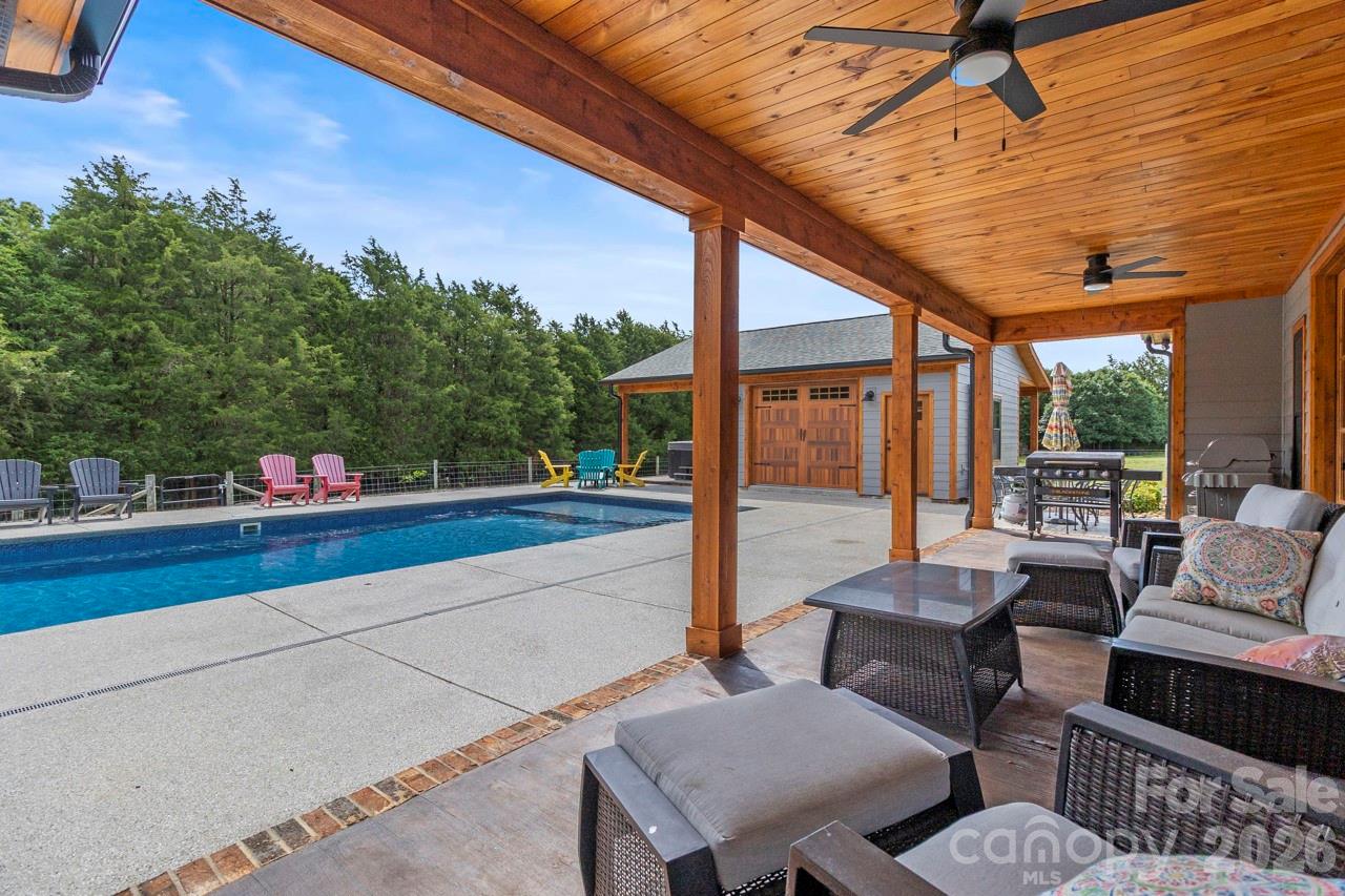 178 Key Farmstead Lane — Lincolnton