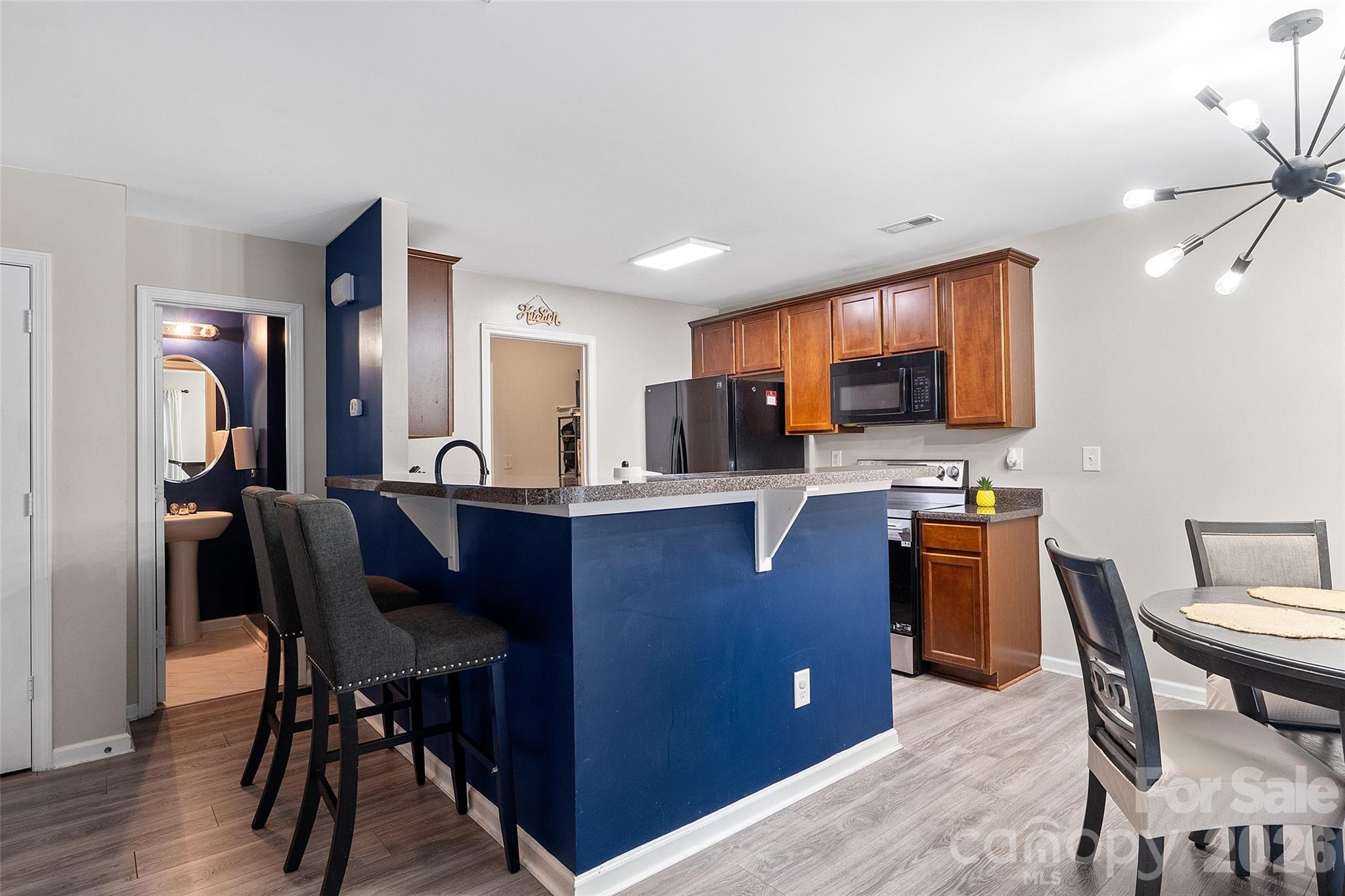 835 Rook Road — Charlotte