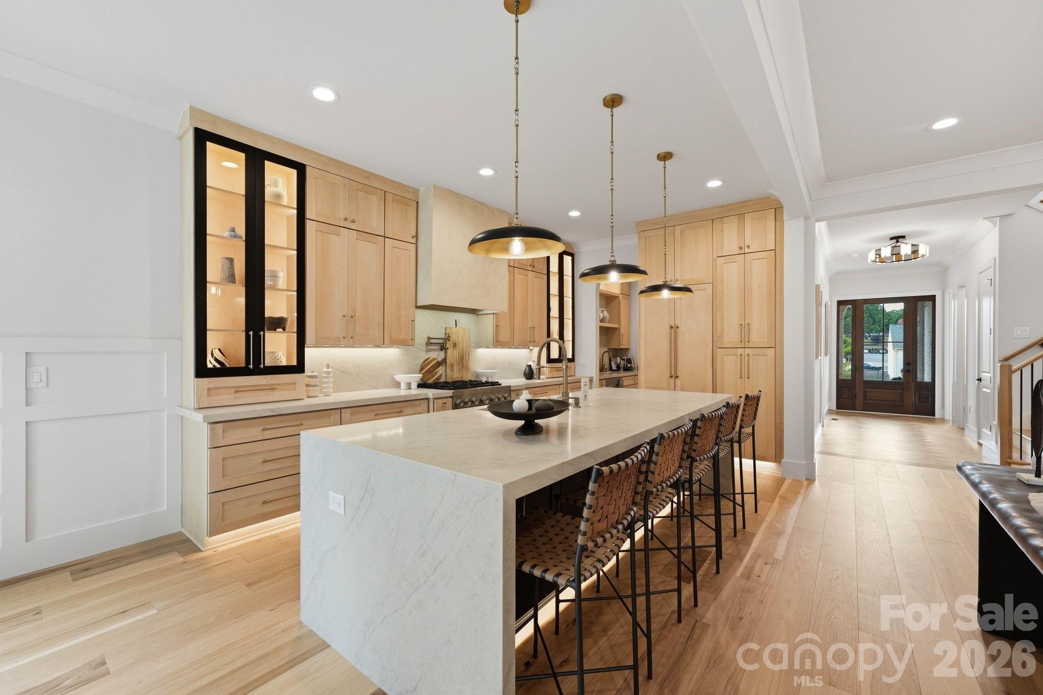 1412 Lyon Court — Charlotte