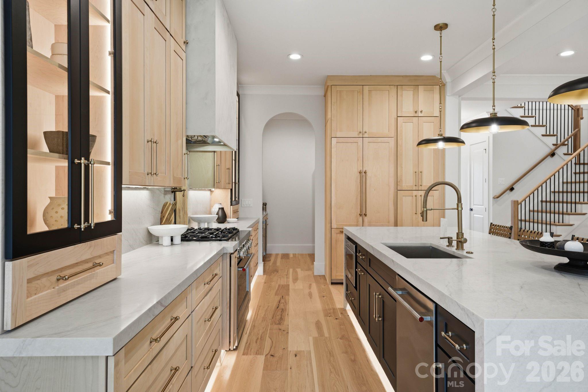 1412 Lyon Court — Charlotte