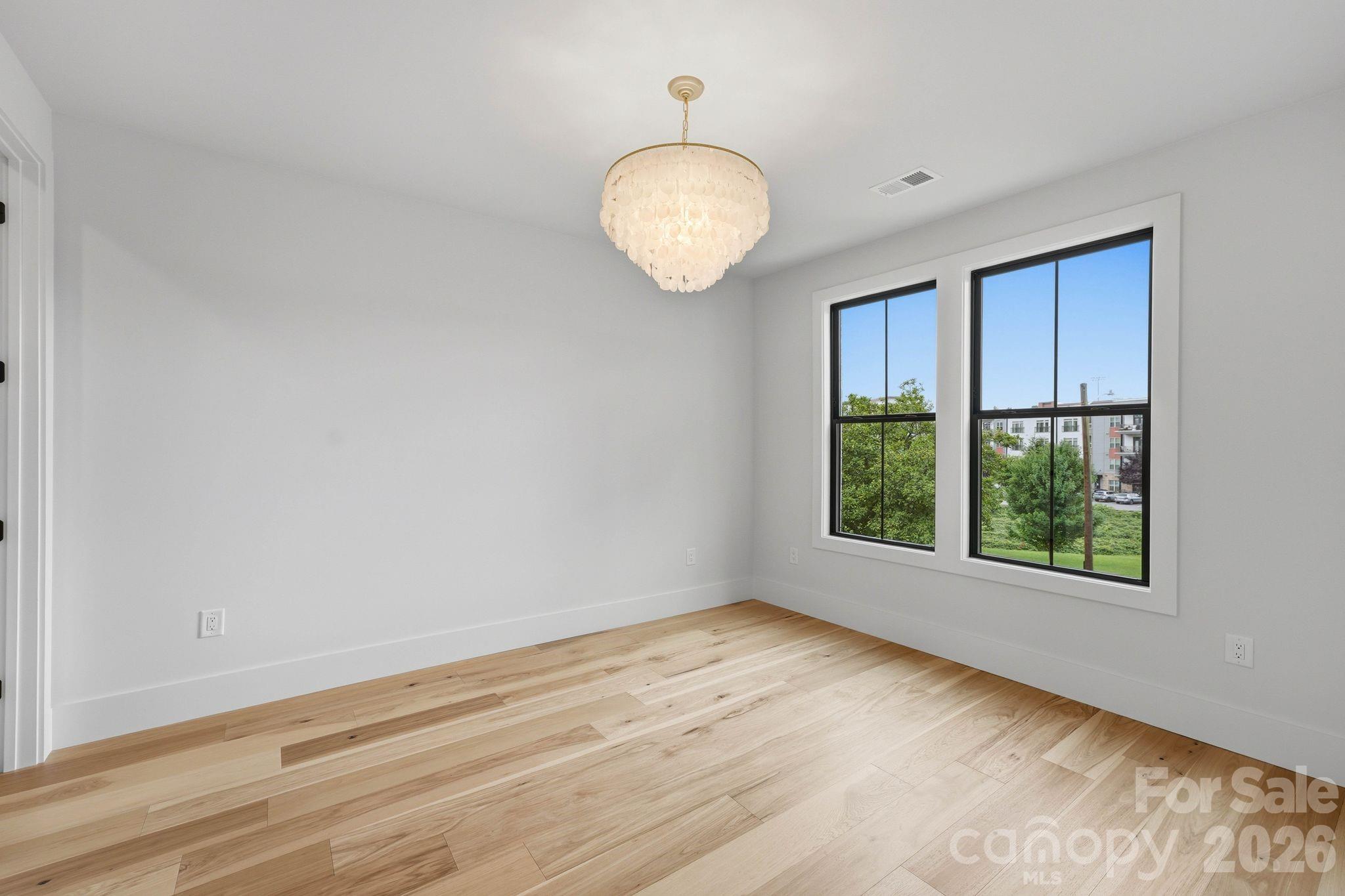 1412 Lyon Court — Charlotte