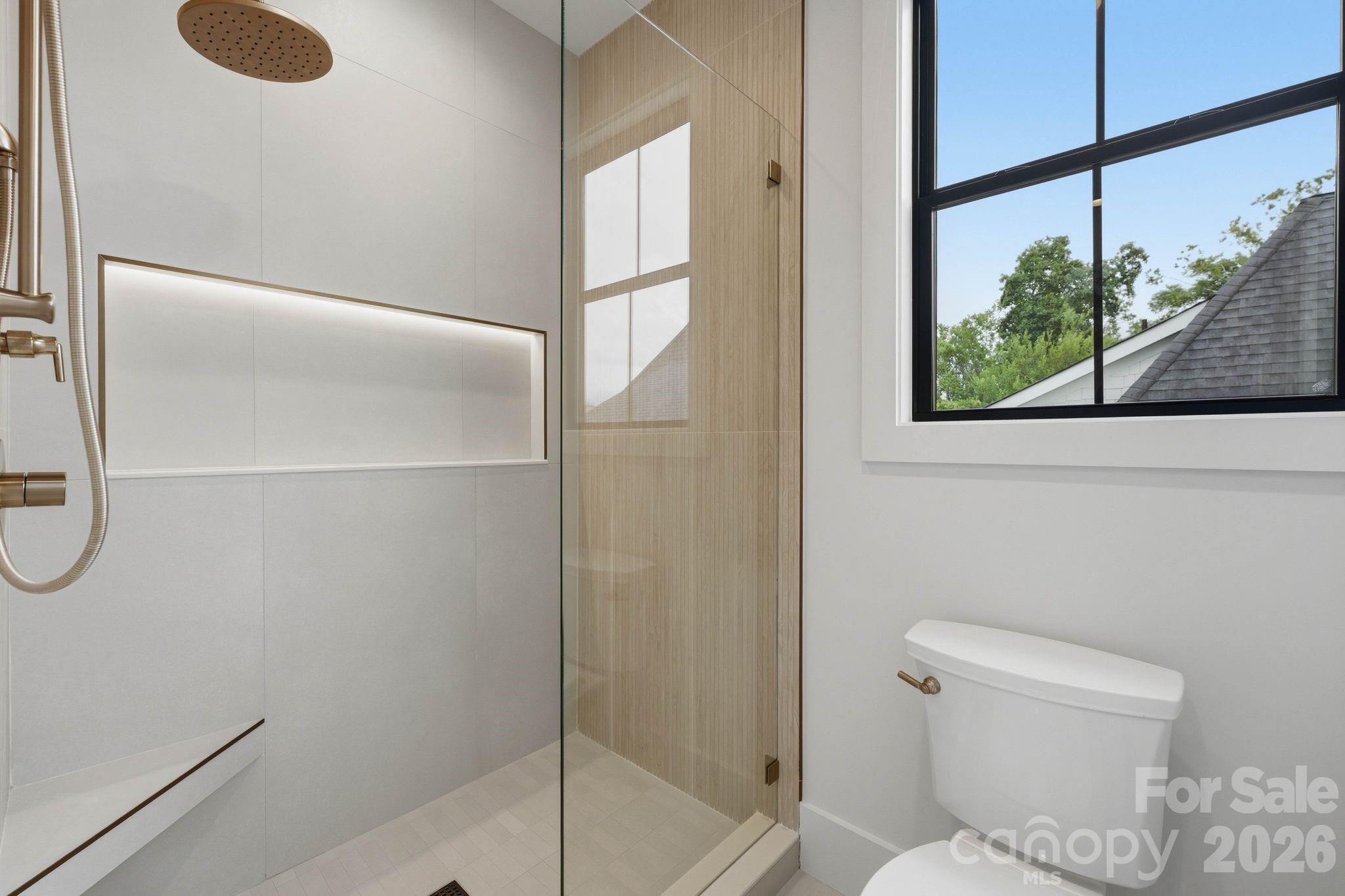 1412 Lyon Court — Charlotte
