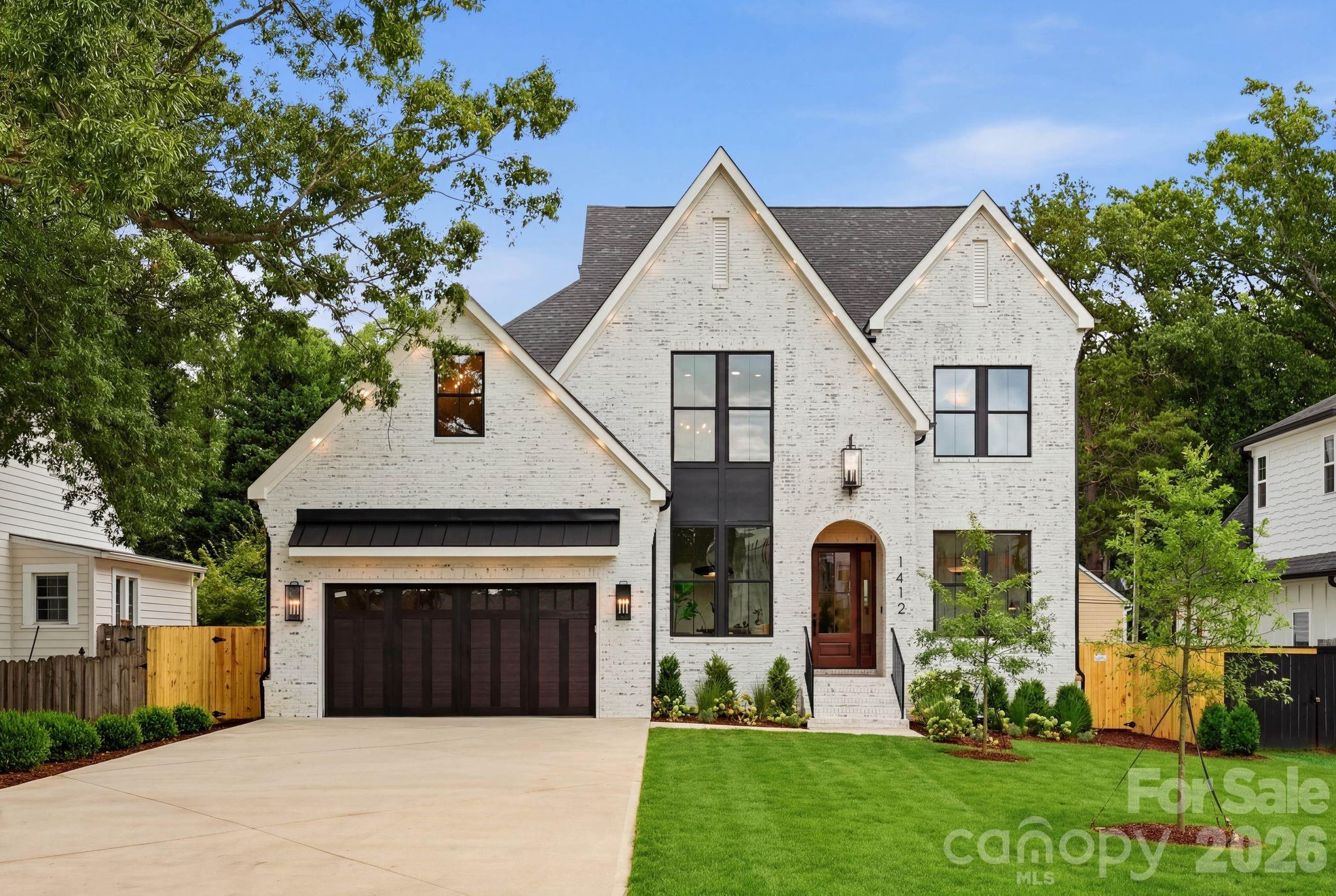 1412 Lyon Court — Charlotte