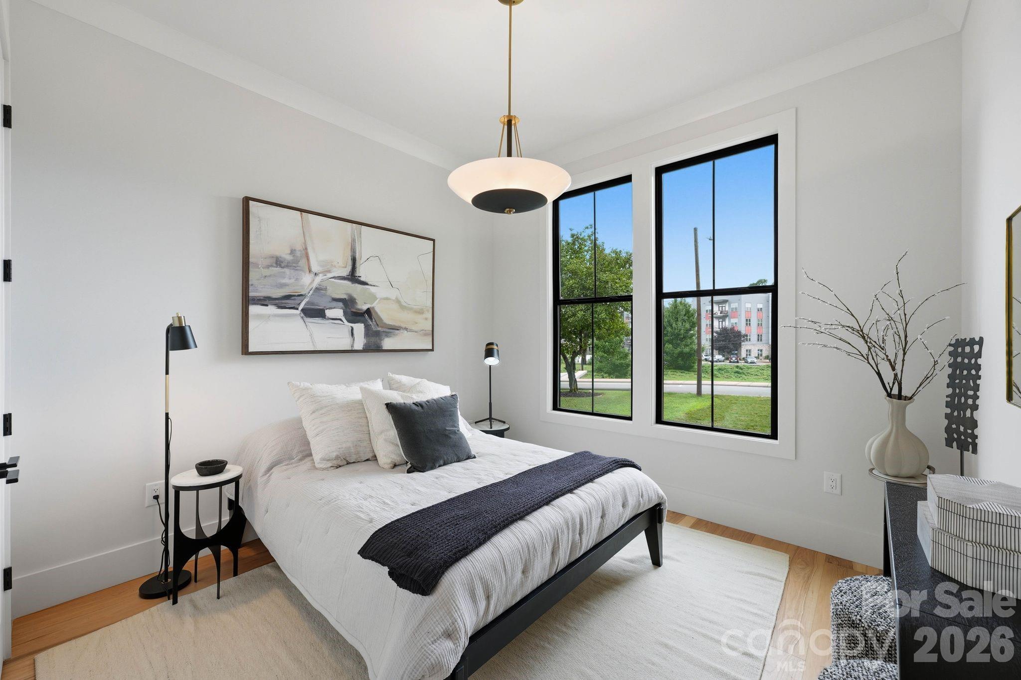 1412 Lyon Court — Charlotte