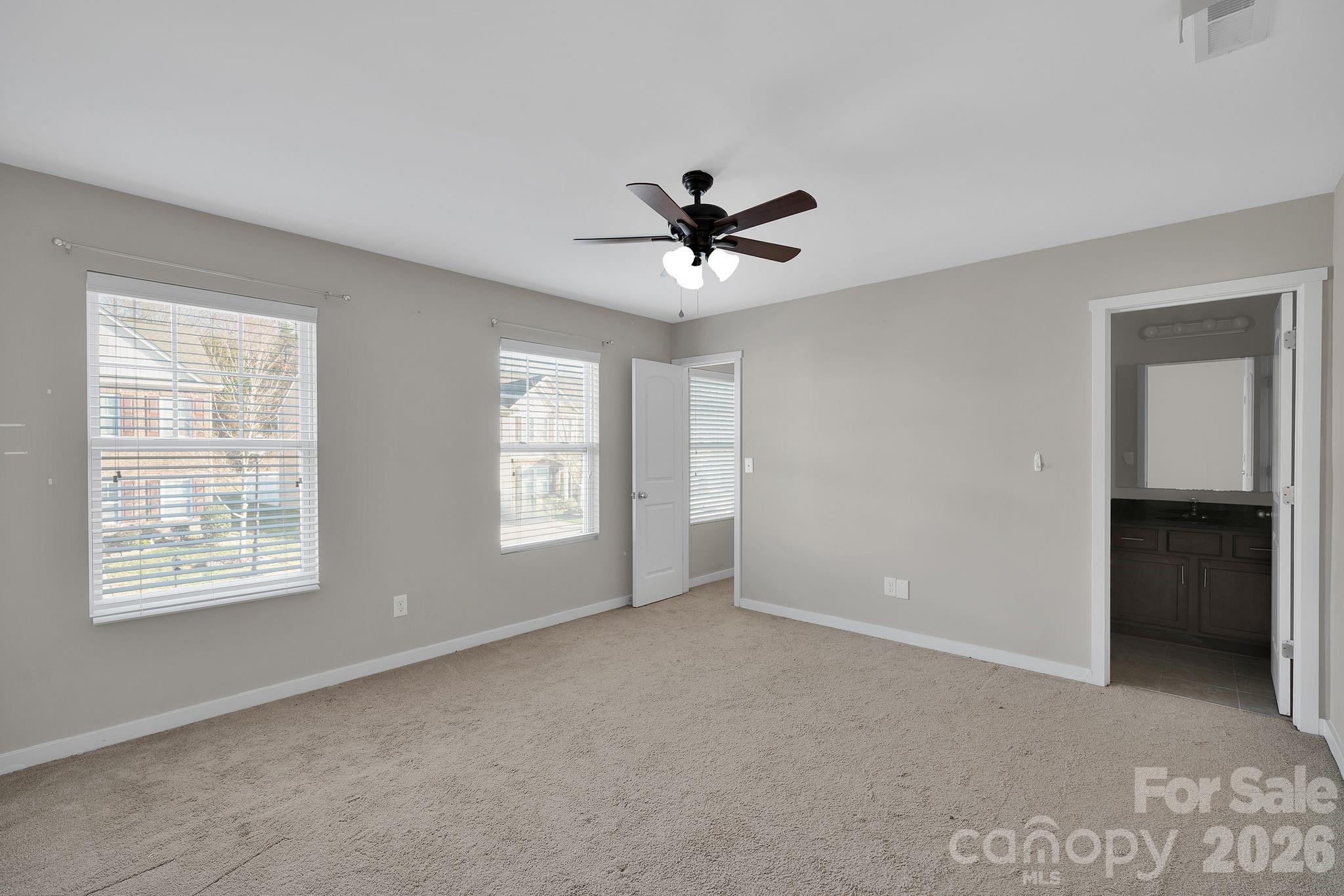 433 Battery Circle — Clover