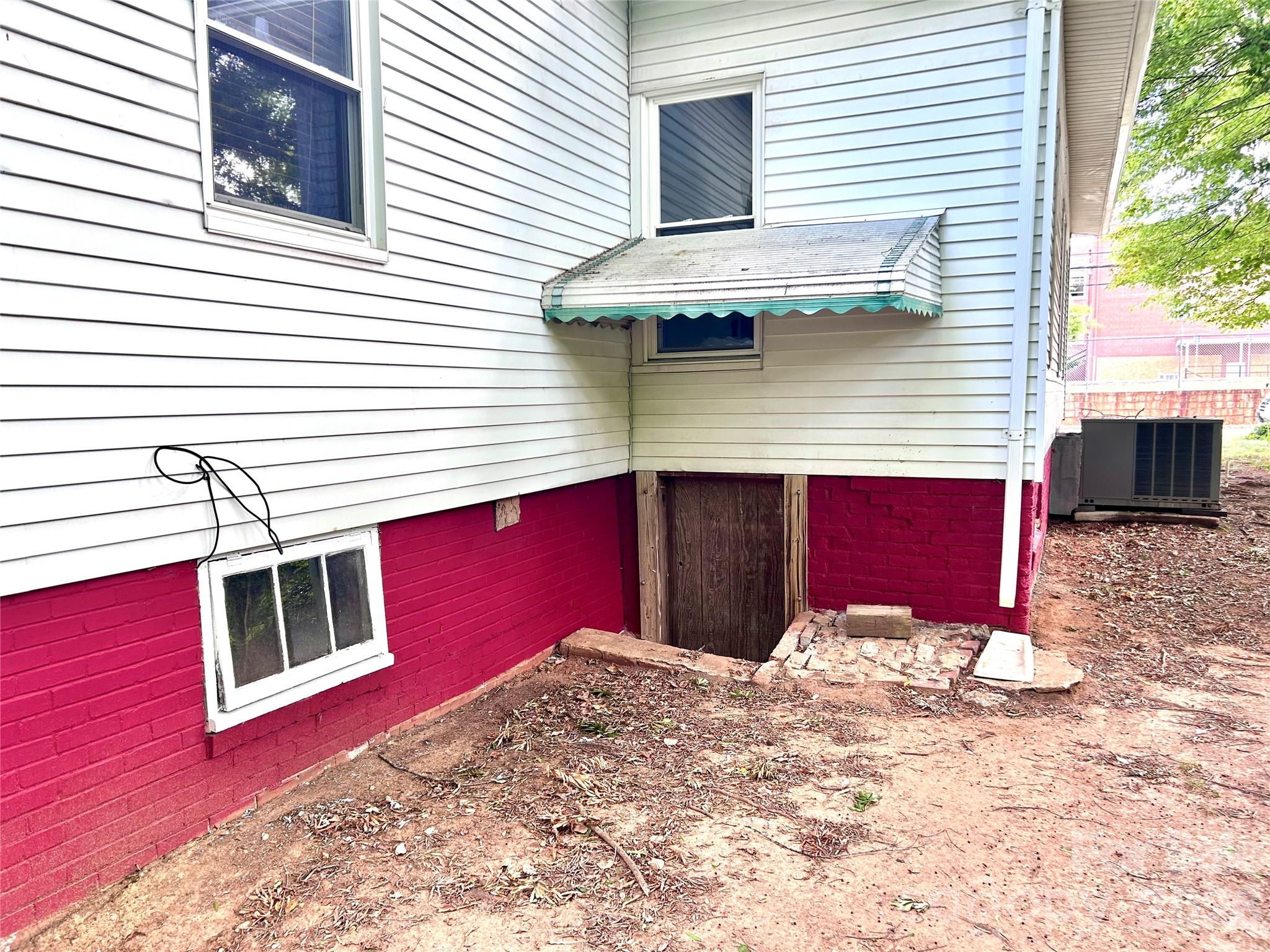 205 Elm Street — Salisbury