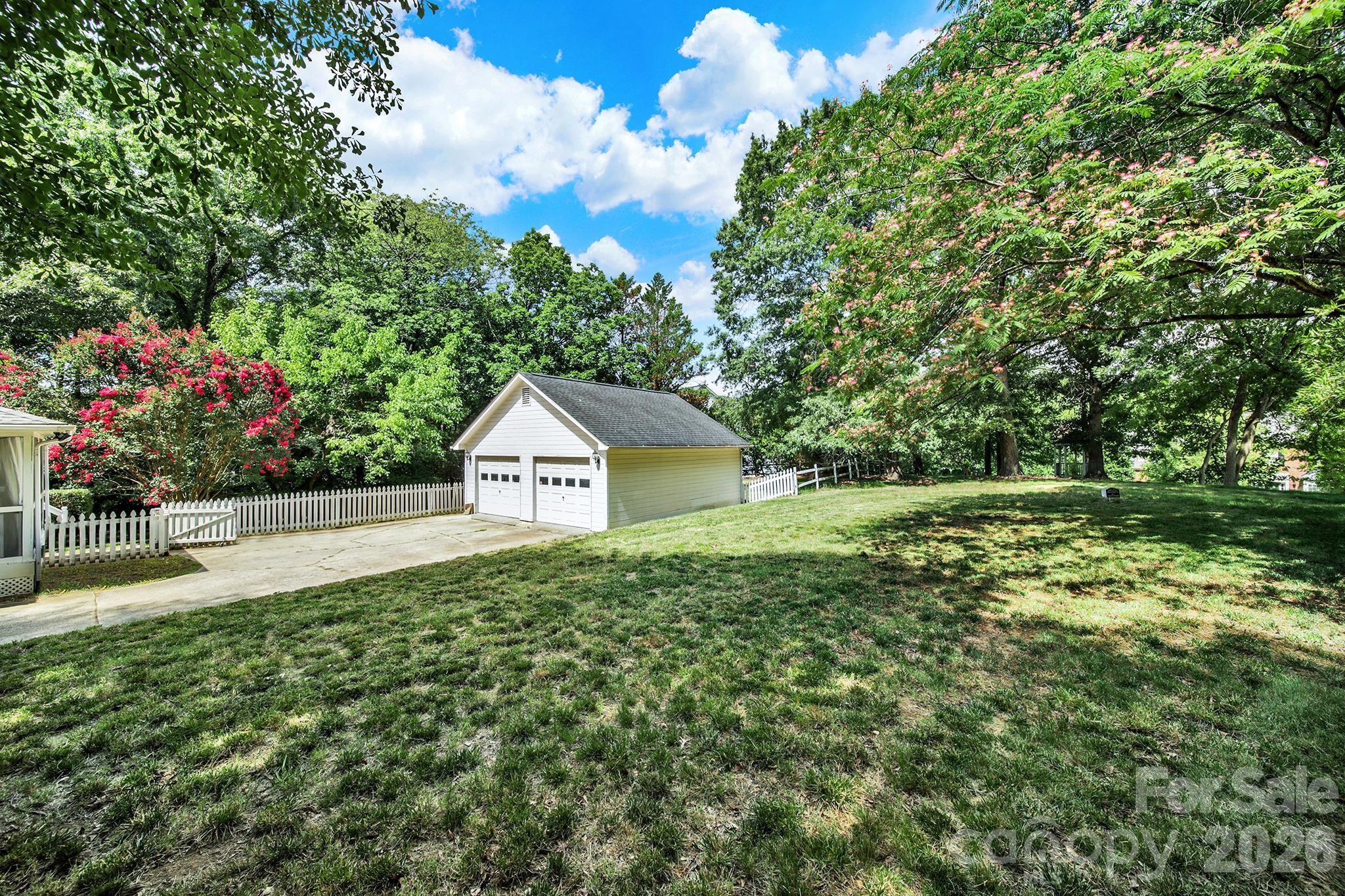 6400 Harrison Road — Charlotte