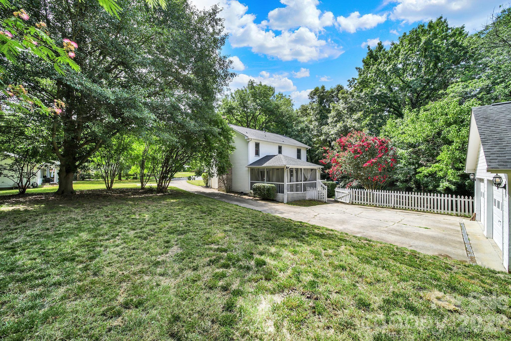 6400 Harrison Road — Charlotte