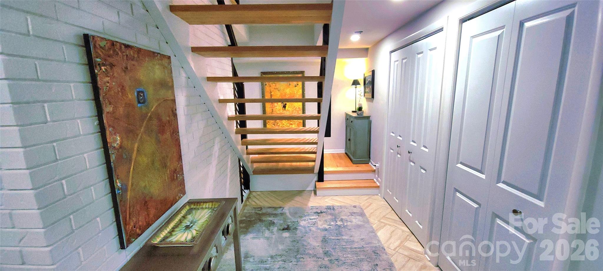 308 Woodfield Drive — Asheville