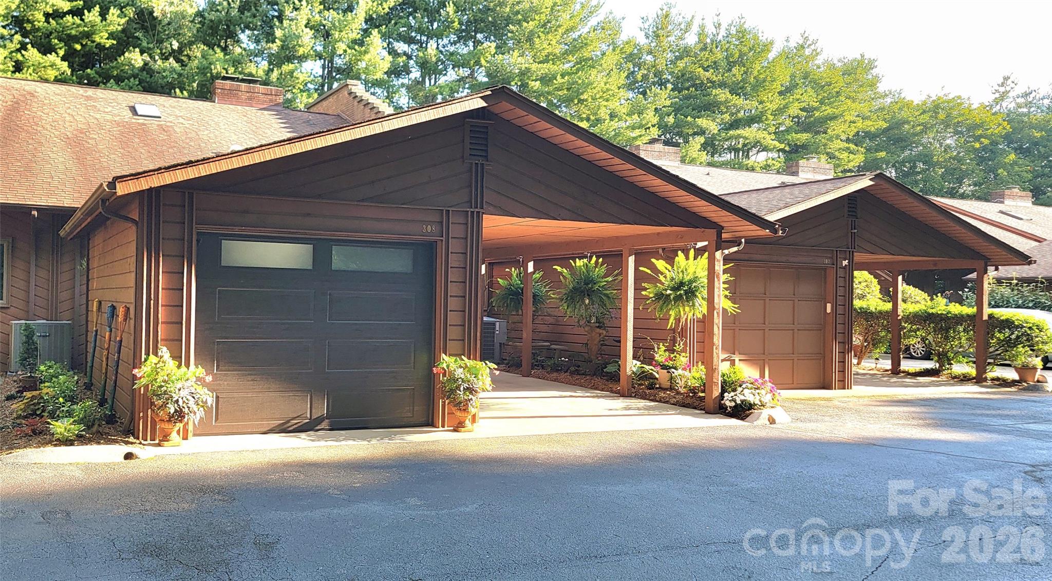 308 Woodfield Drive — Asheville