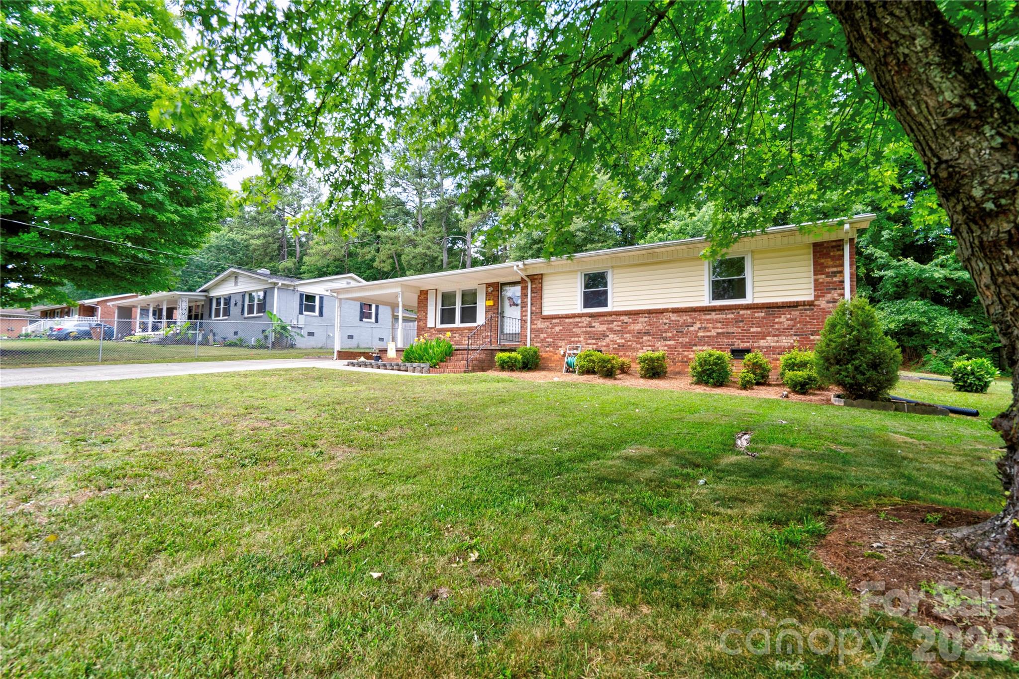 508 Leander Street — Shelby