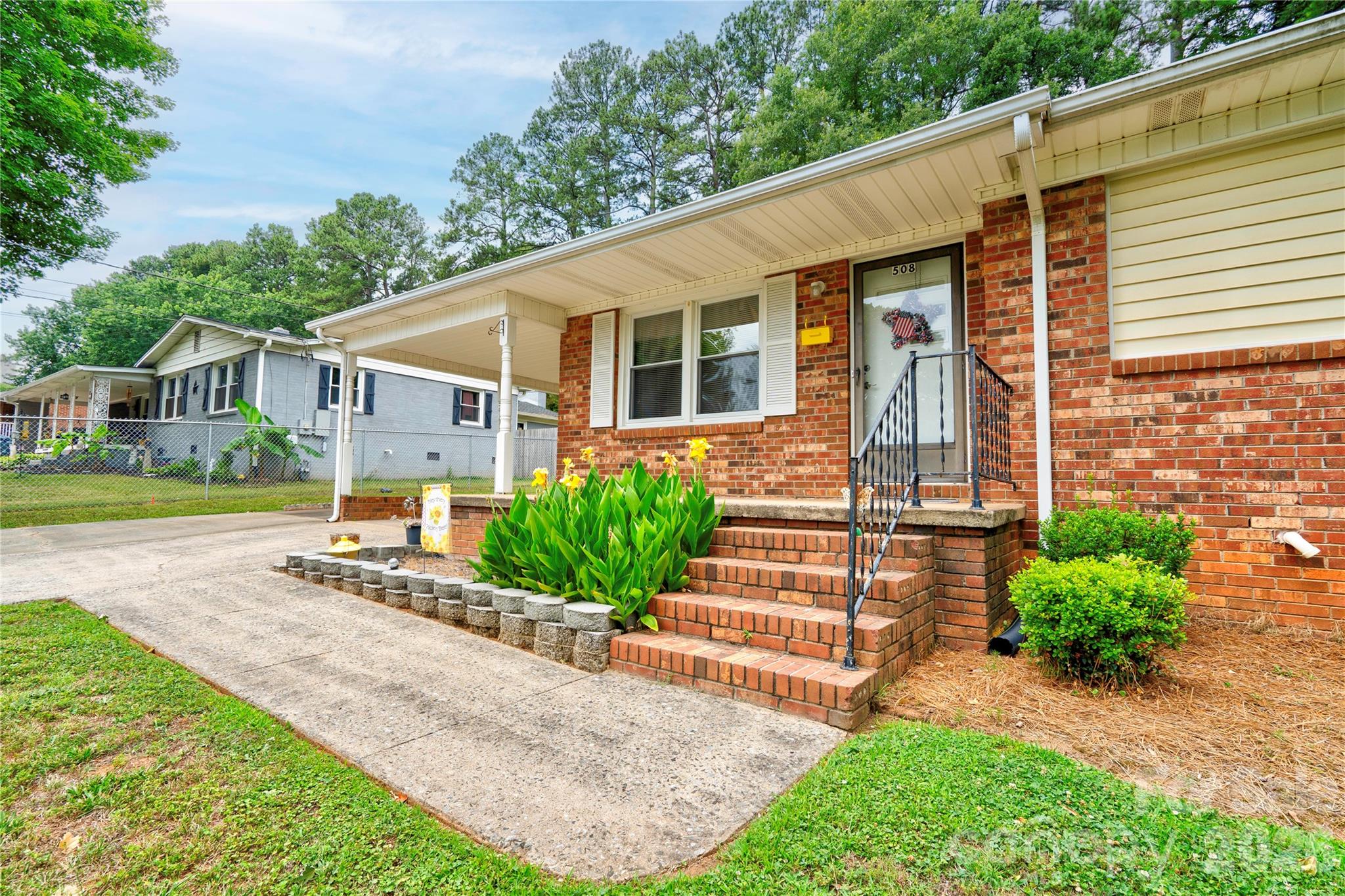 508 Leander Street — Shelby