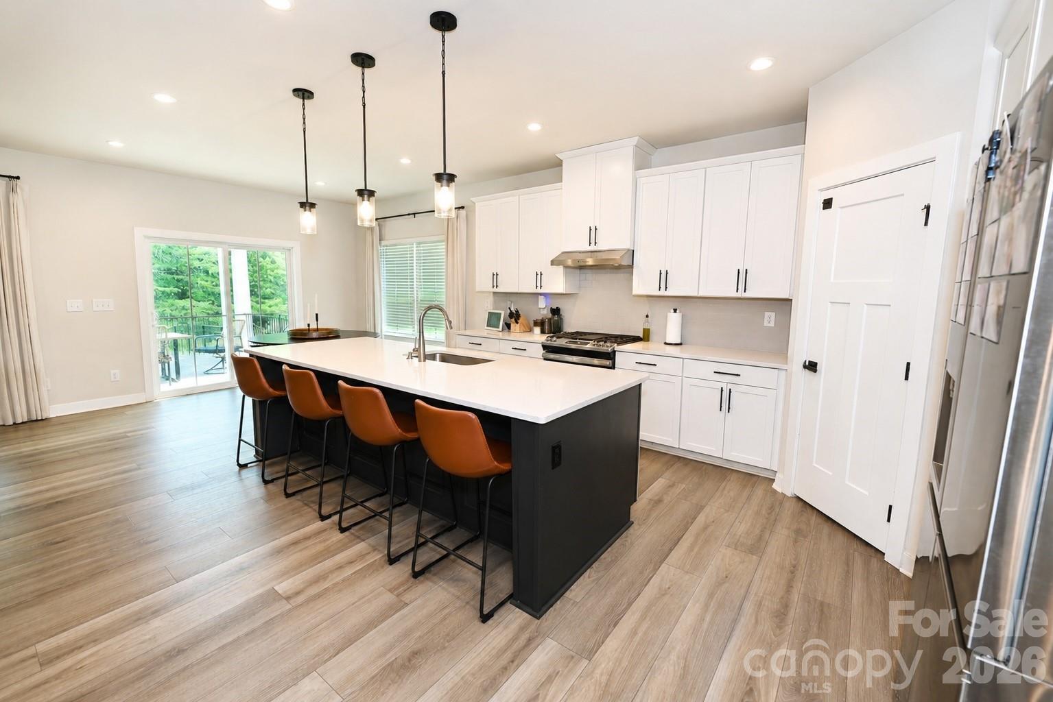 208 Tetcott Street — Mooresville