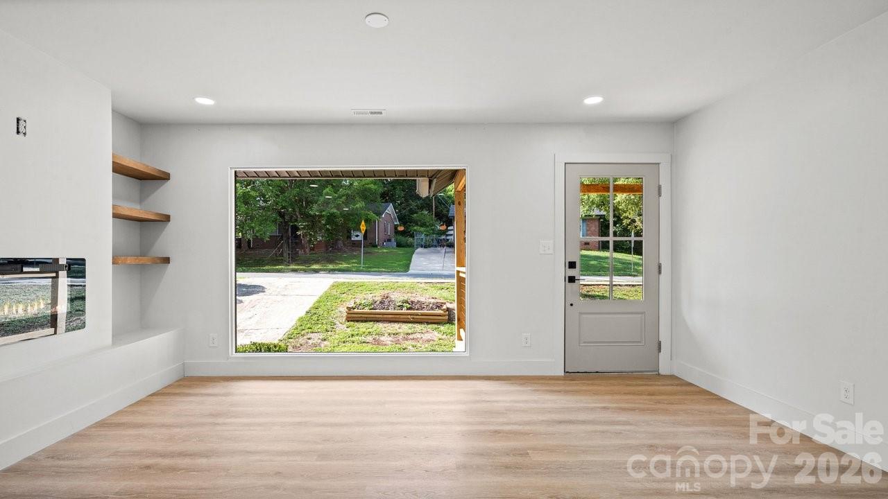 3320 Winterfield Place — Charlotte