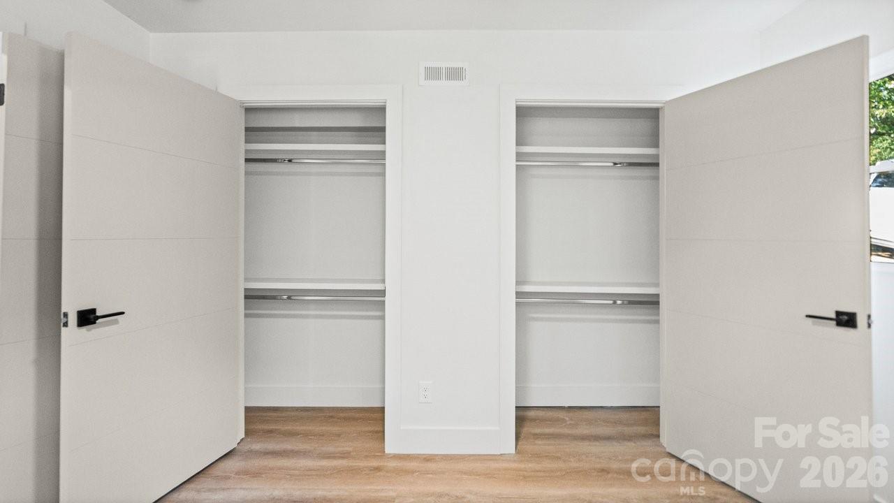 3320 Winterfield Place — Charlotte