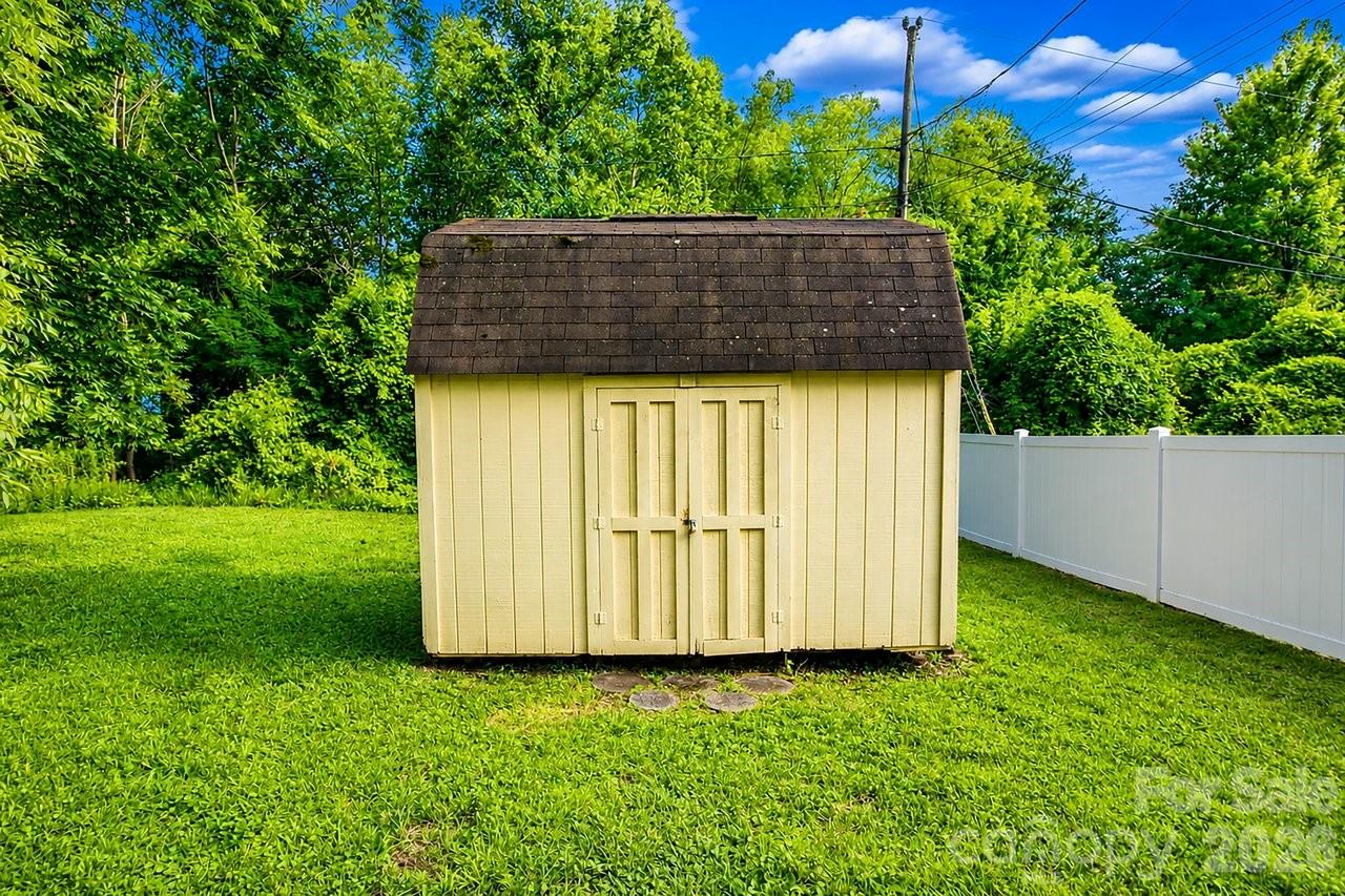3320 Winterfield Place — Charlotte