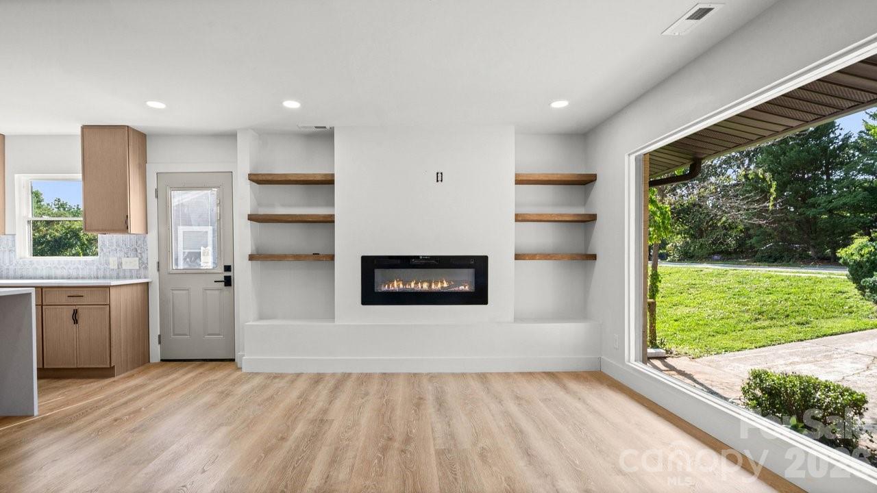 3320 Winterfield Place — Charlotte