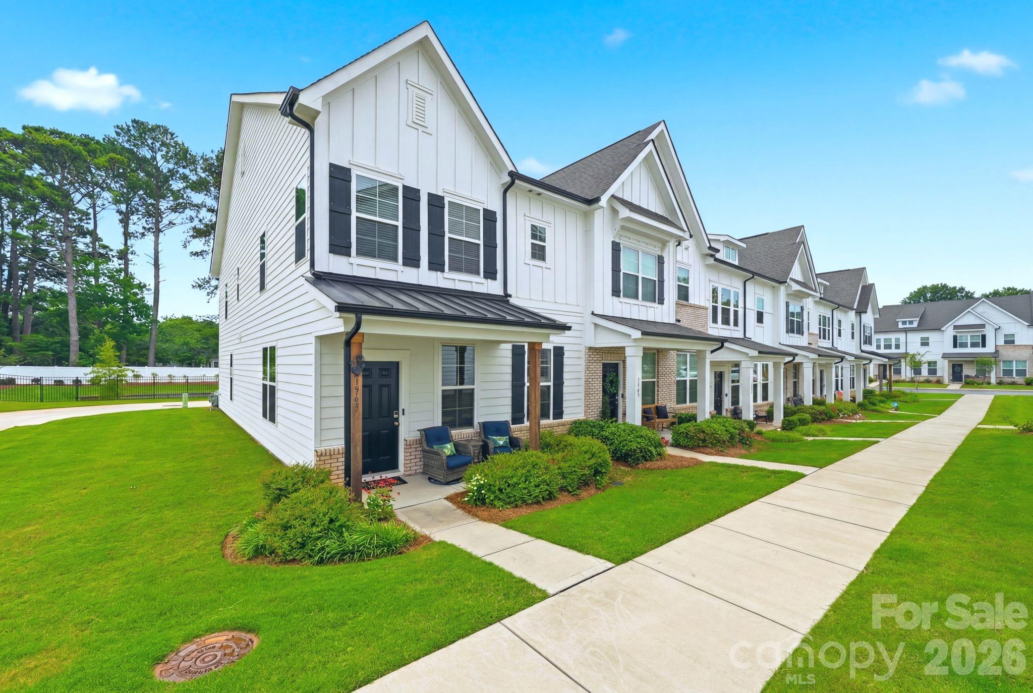 1943 Plath Top Road #30 — Rock Hill
