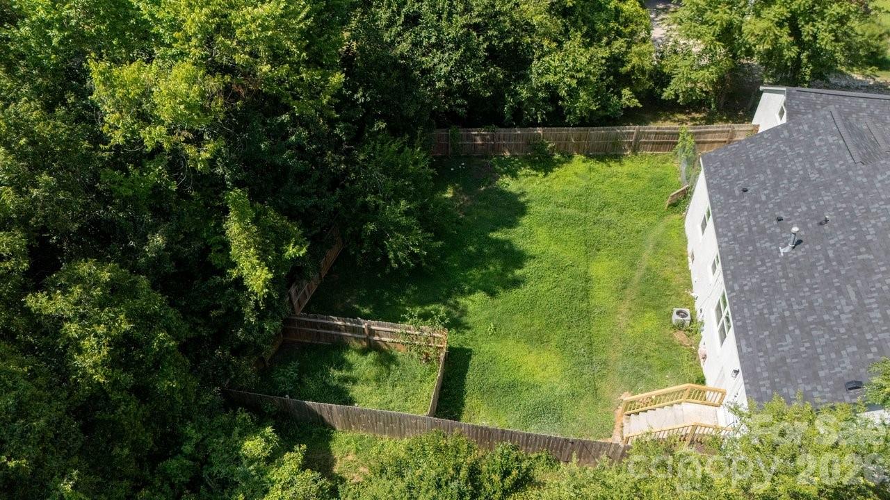 4115 N Sharon Amity Road — Charlotte
